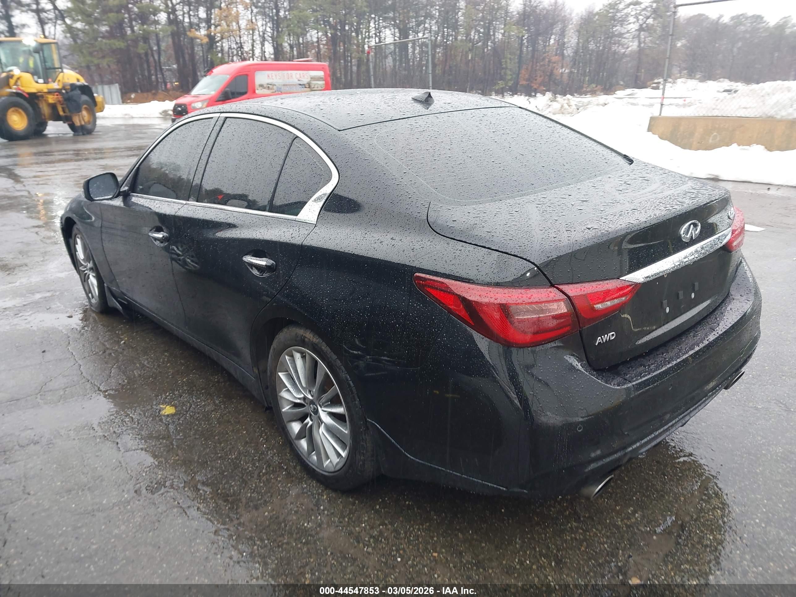 INFINITI Q50 image 3