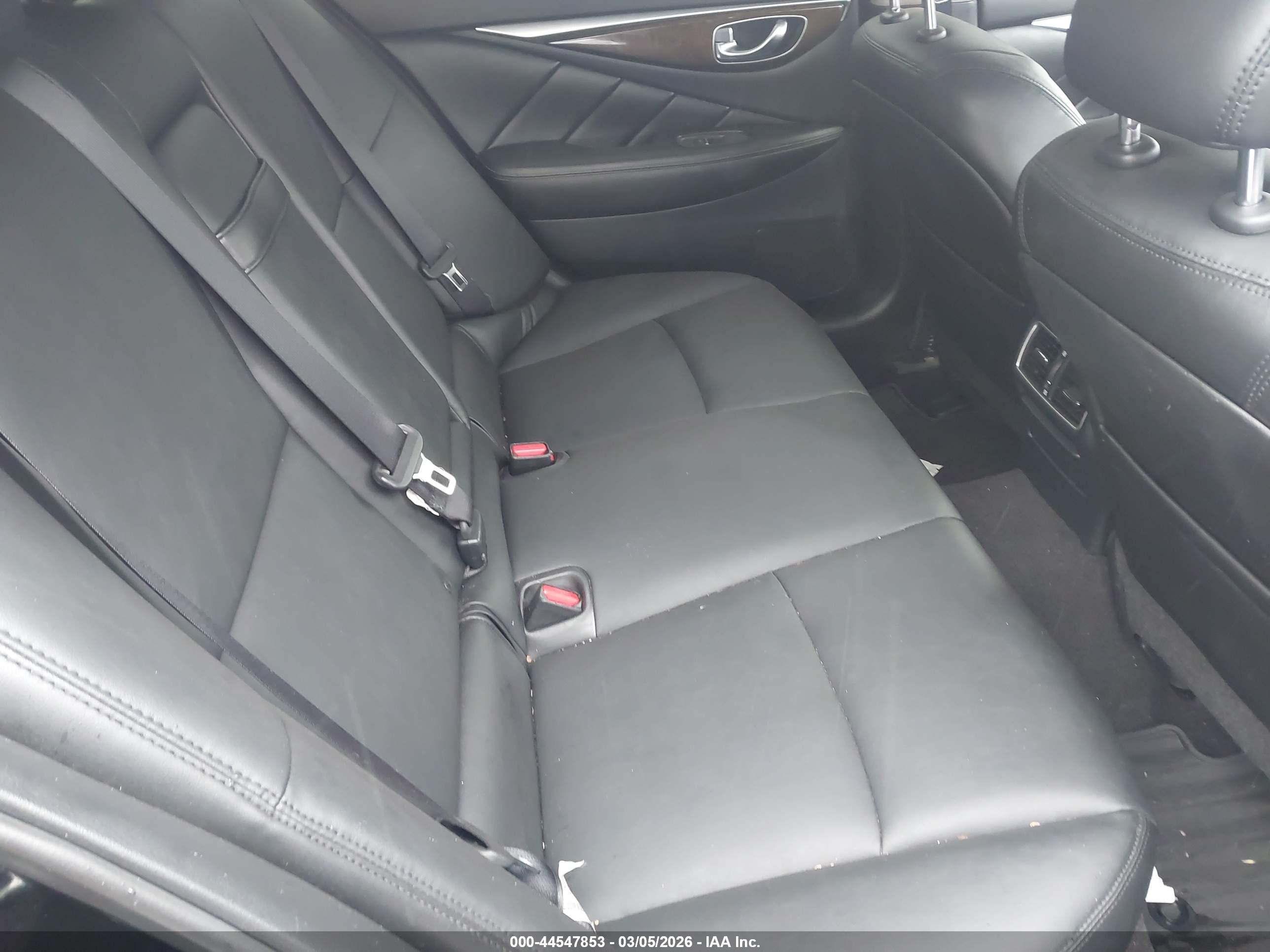 INFINITI Q50 image 8