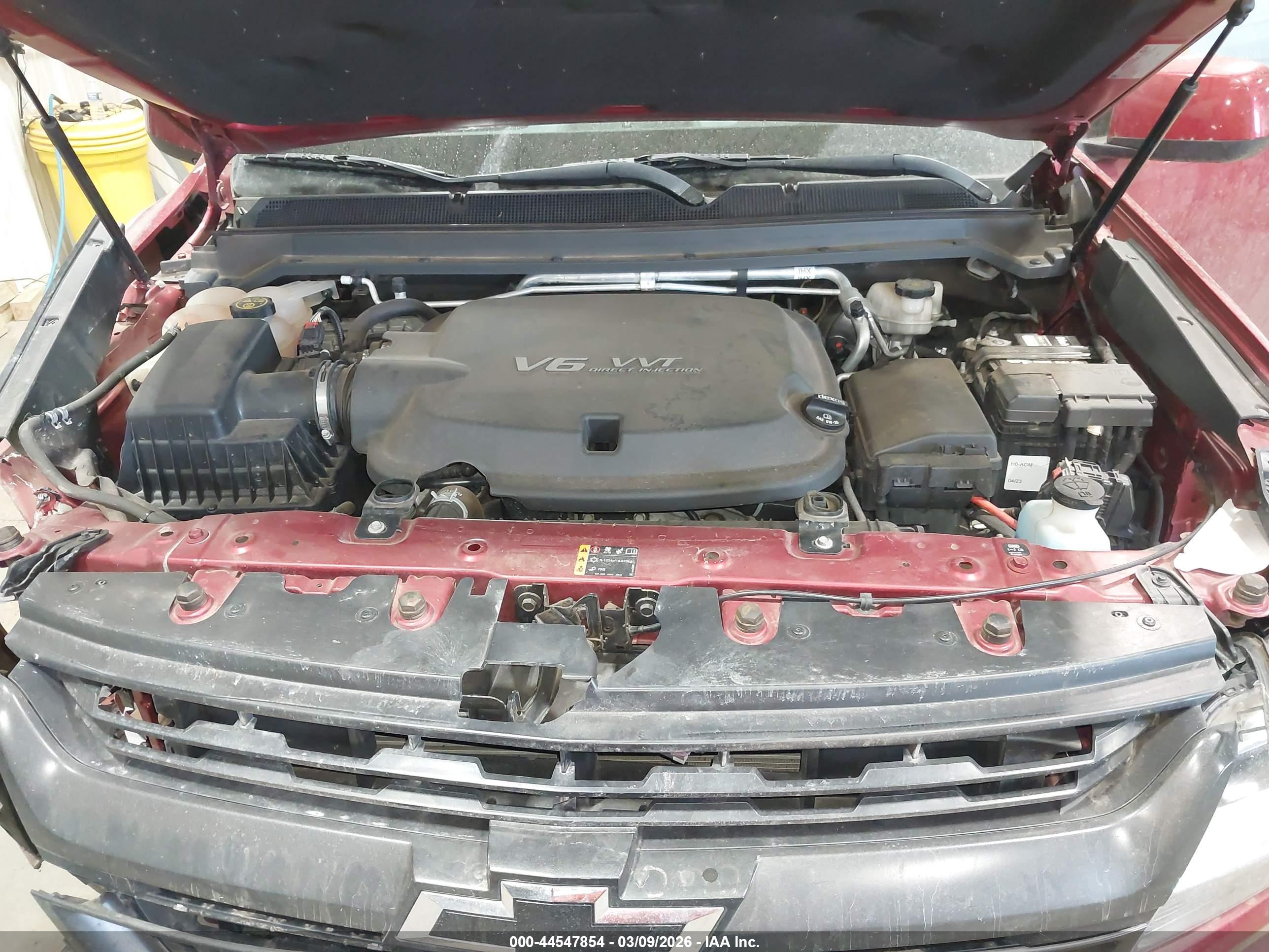 CHEVROLET COLORADO image 10