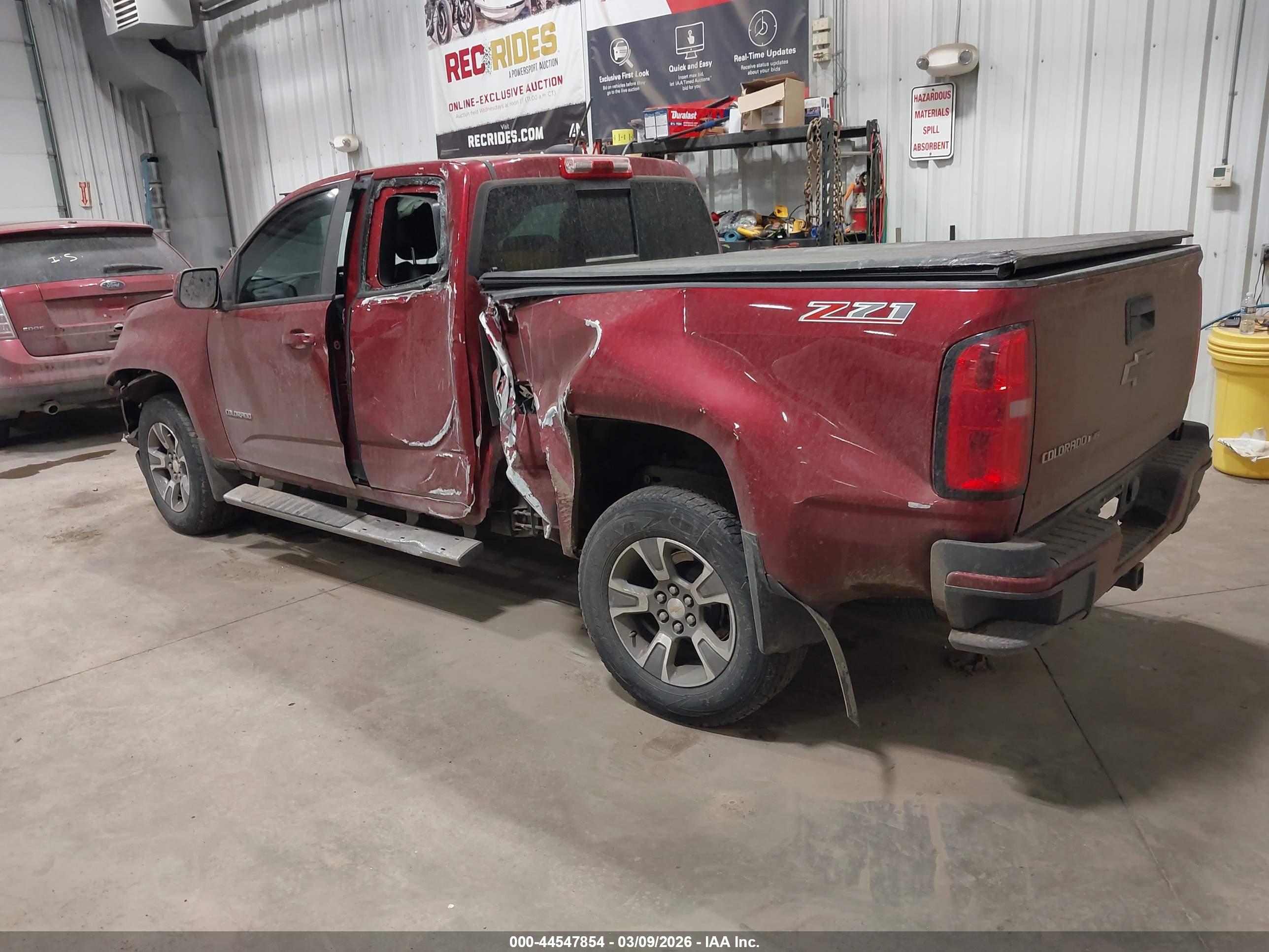 CHEVROLET COLORADO image 3