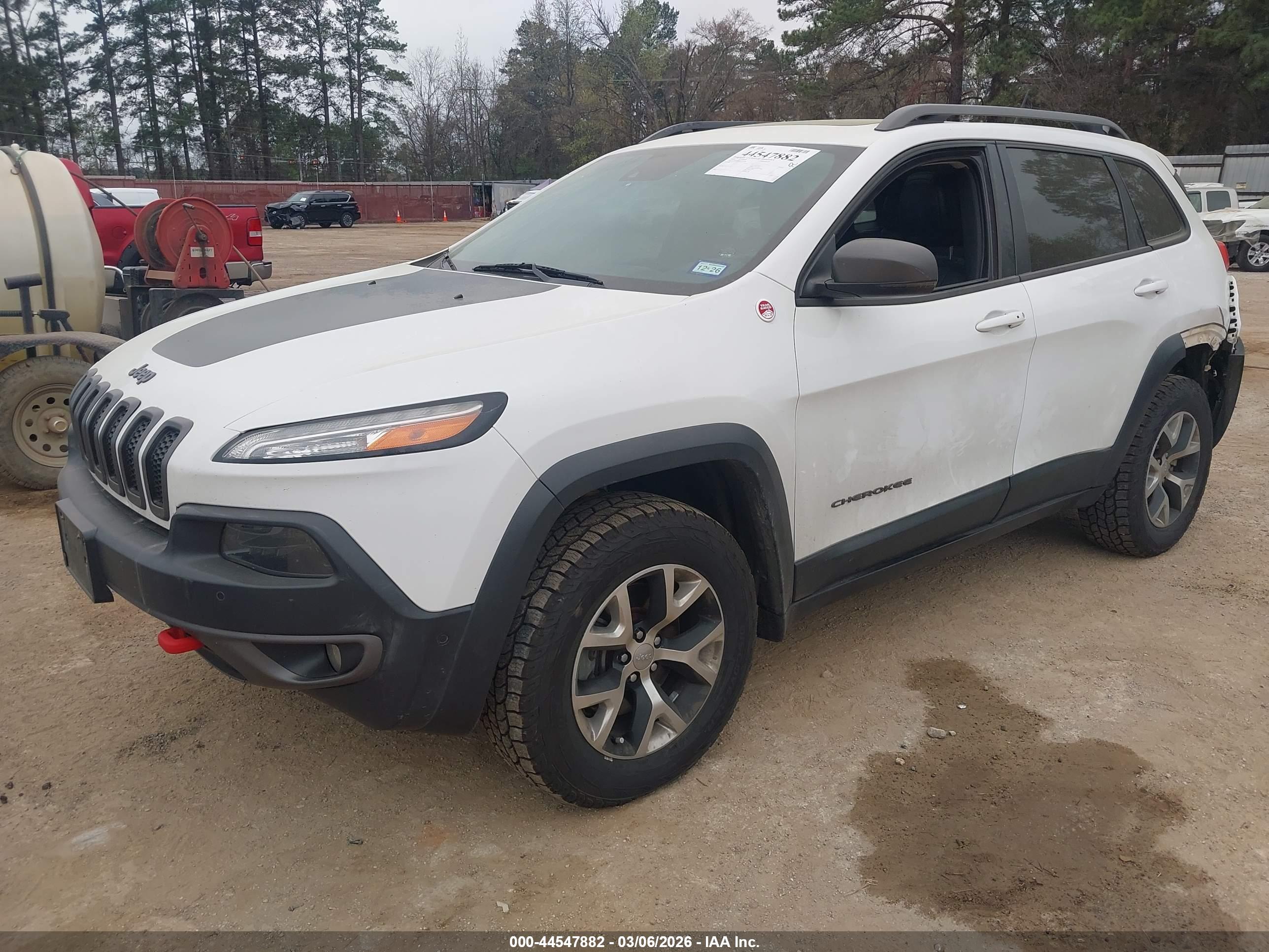 JEEP CHEROKEE image 2