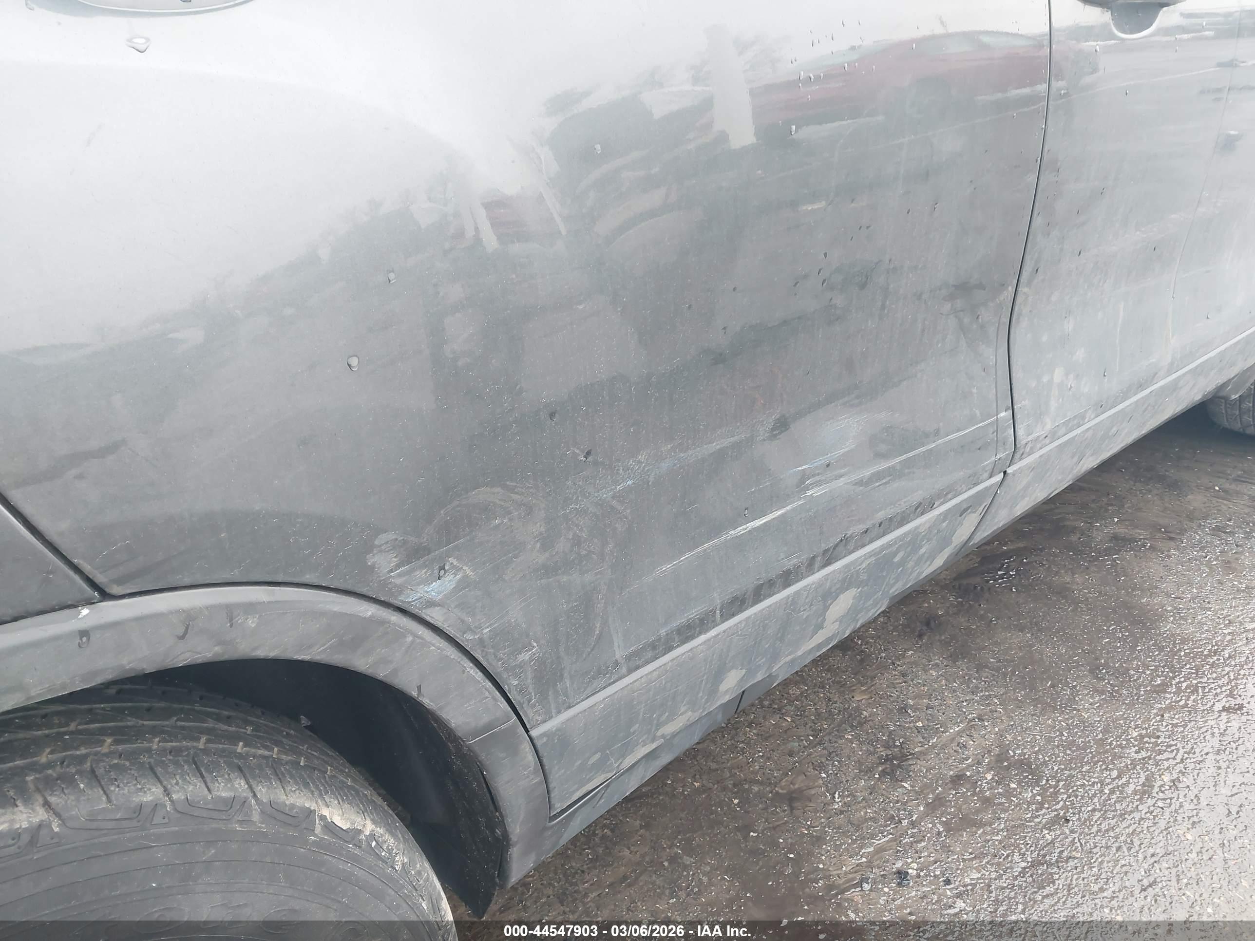 CHEVROLET TRAX image 6