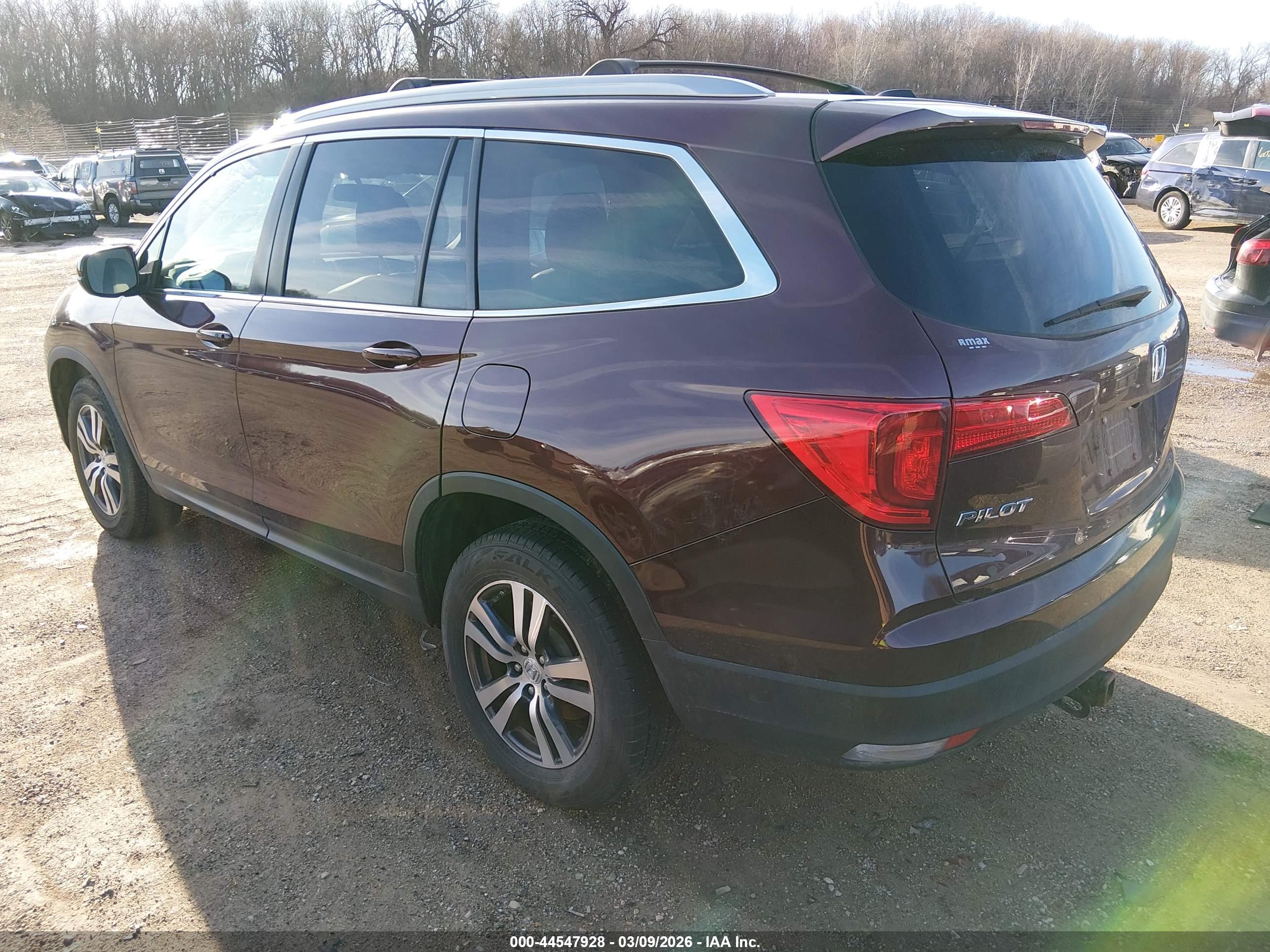 HONDA PILOT image 3