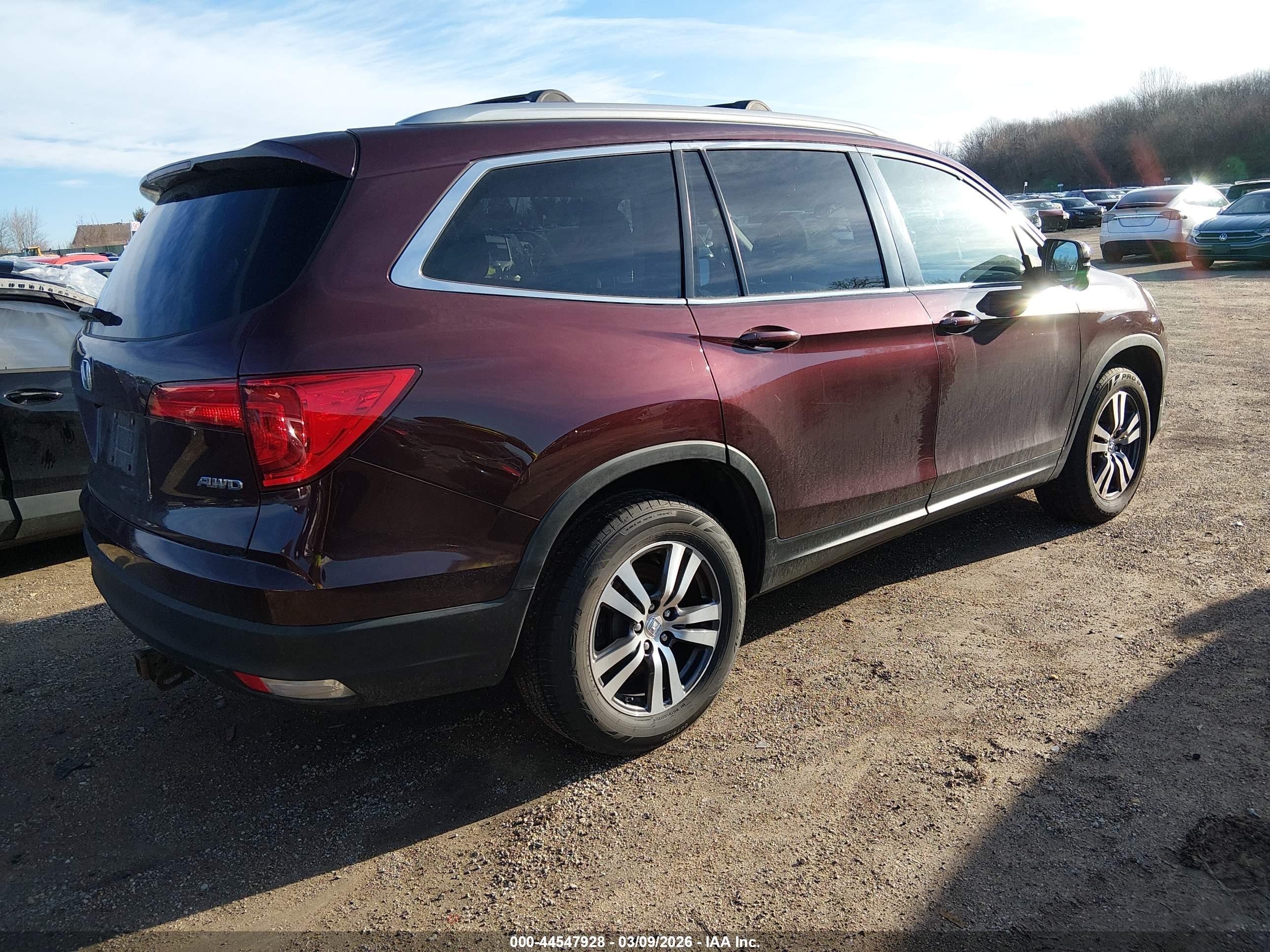 HONDA PILOT image 4