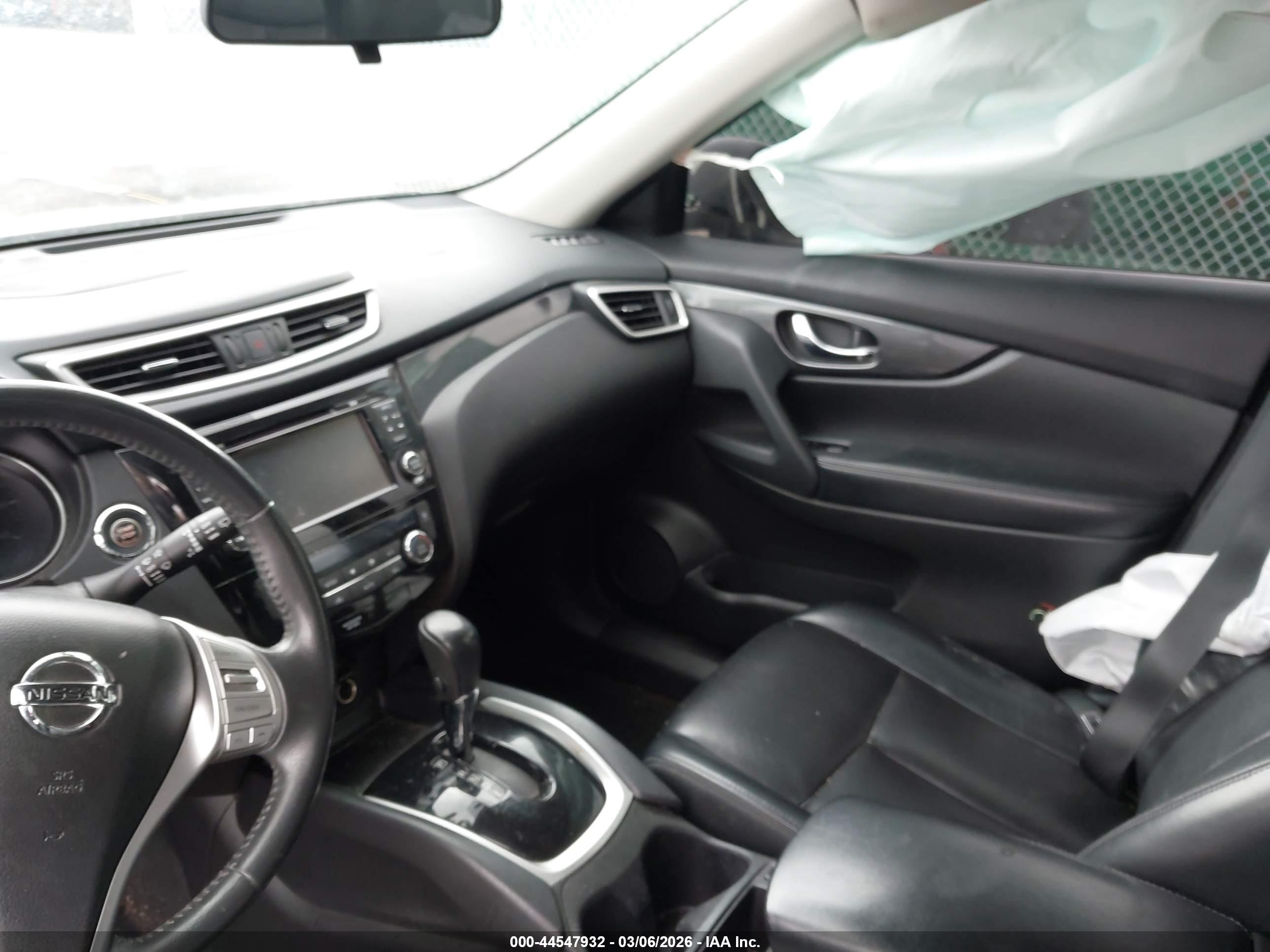 NISSAN ROGUE image 5
