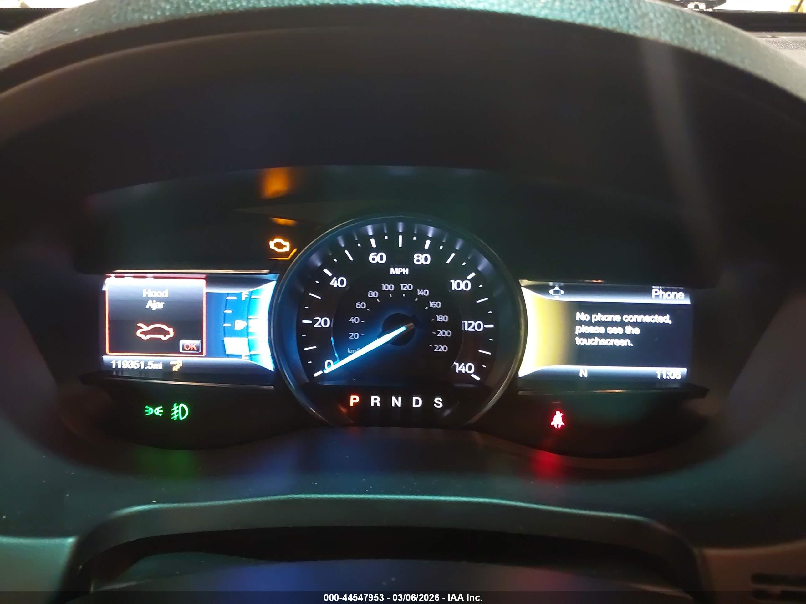 FORD EXPLORER image 7