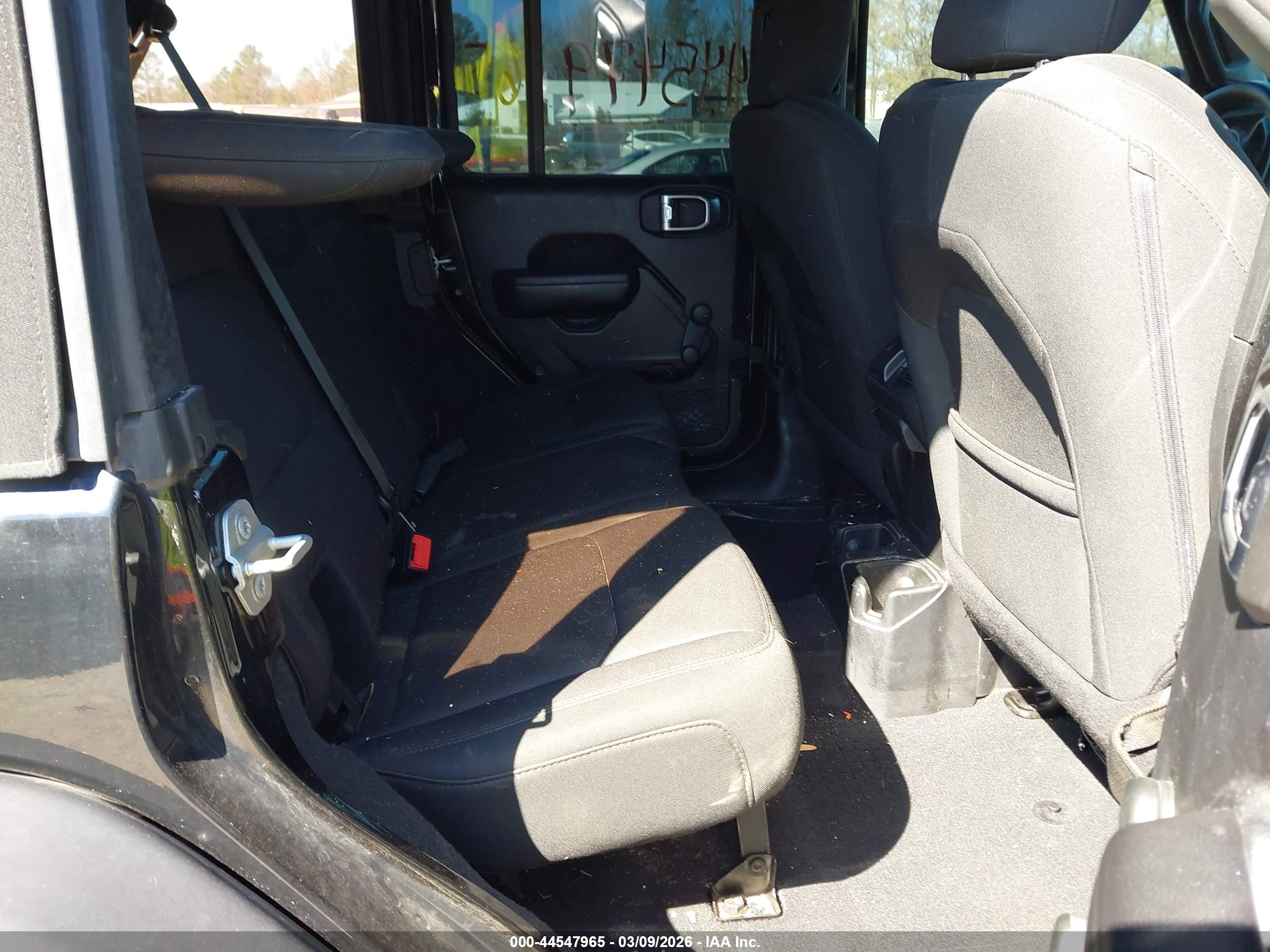 JEEP WRANGLER image 8