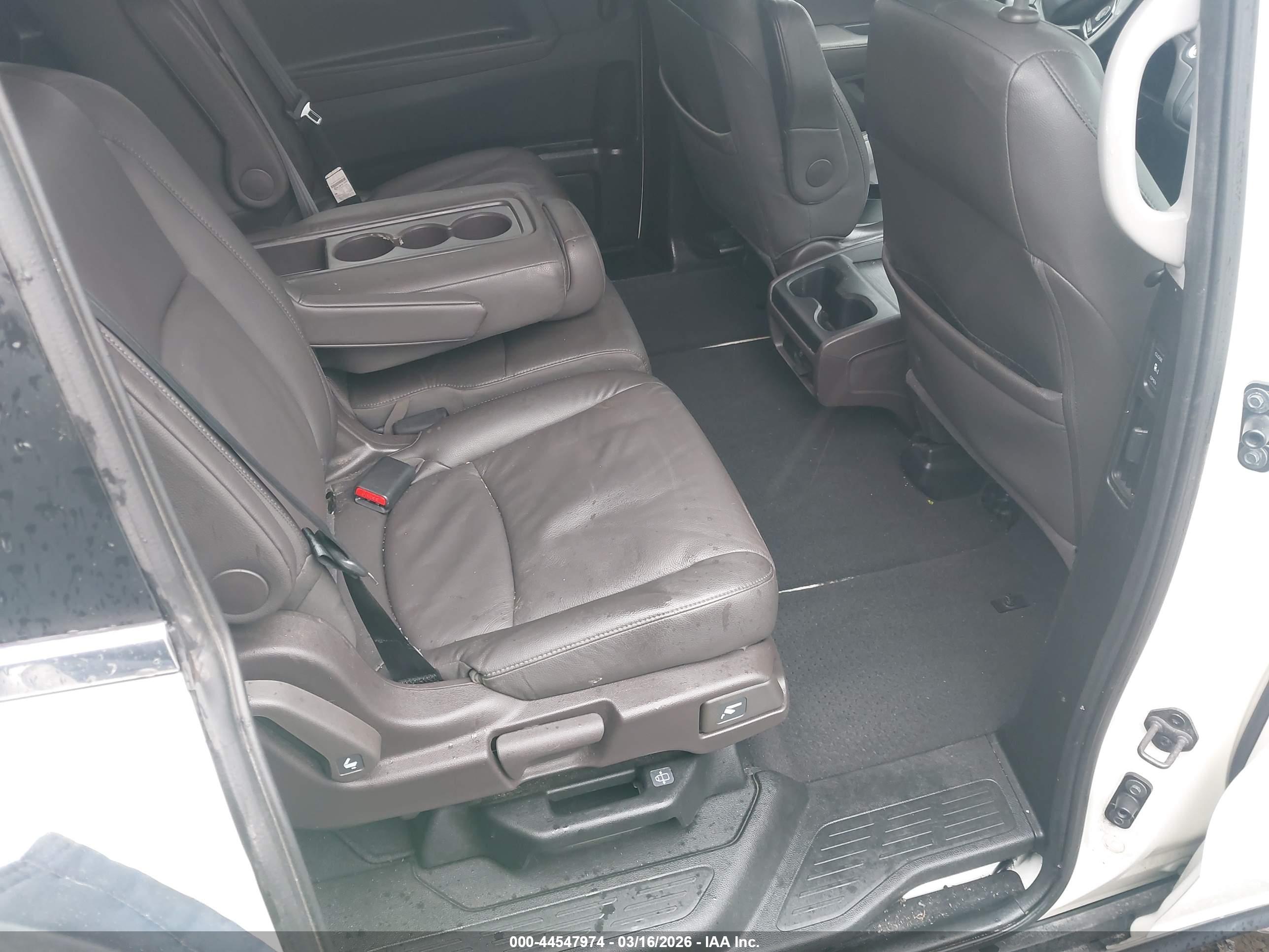 HONDA ODYSSEY image 8
