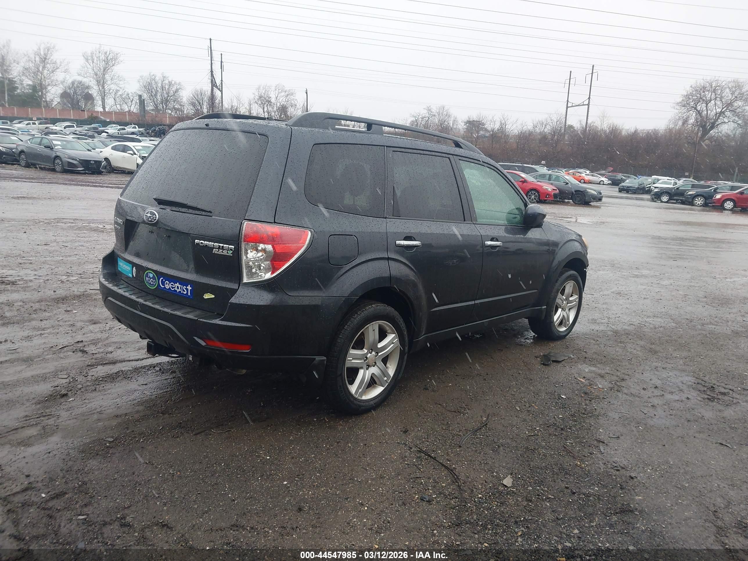 SUBARU FORESTER image 4