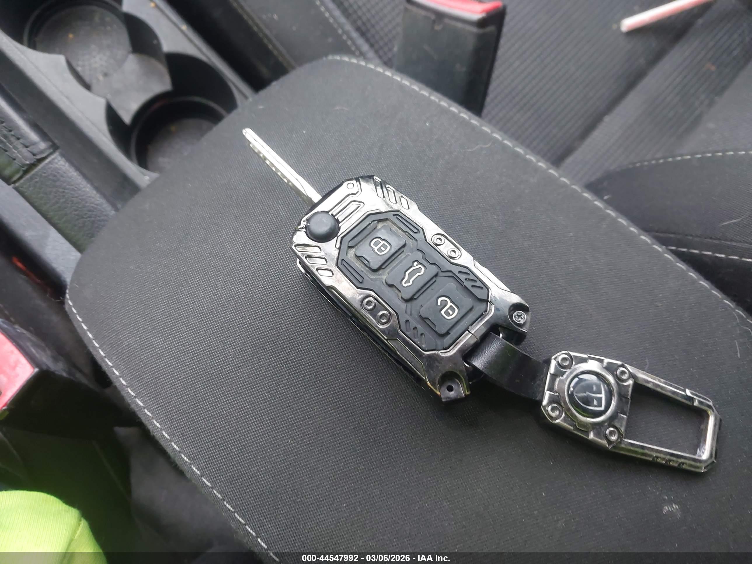VOLKSWAGEN GOLF image 11