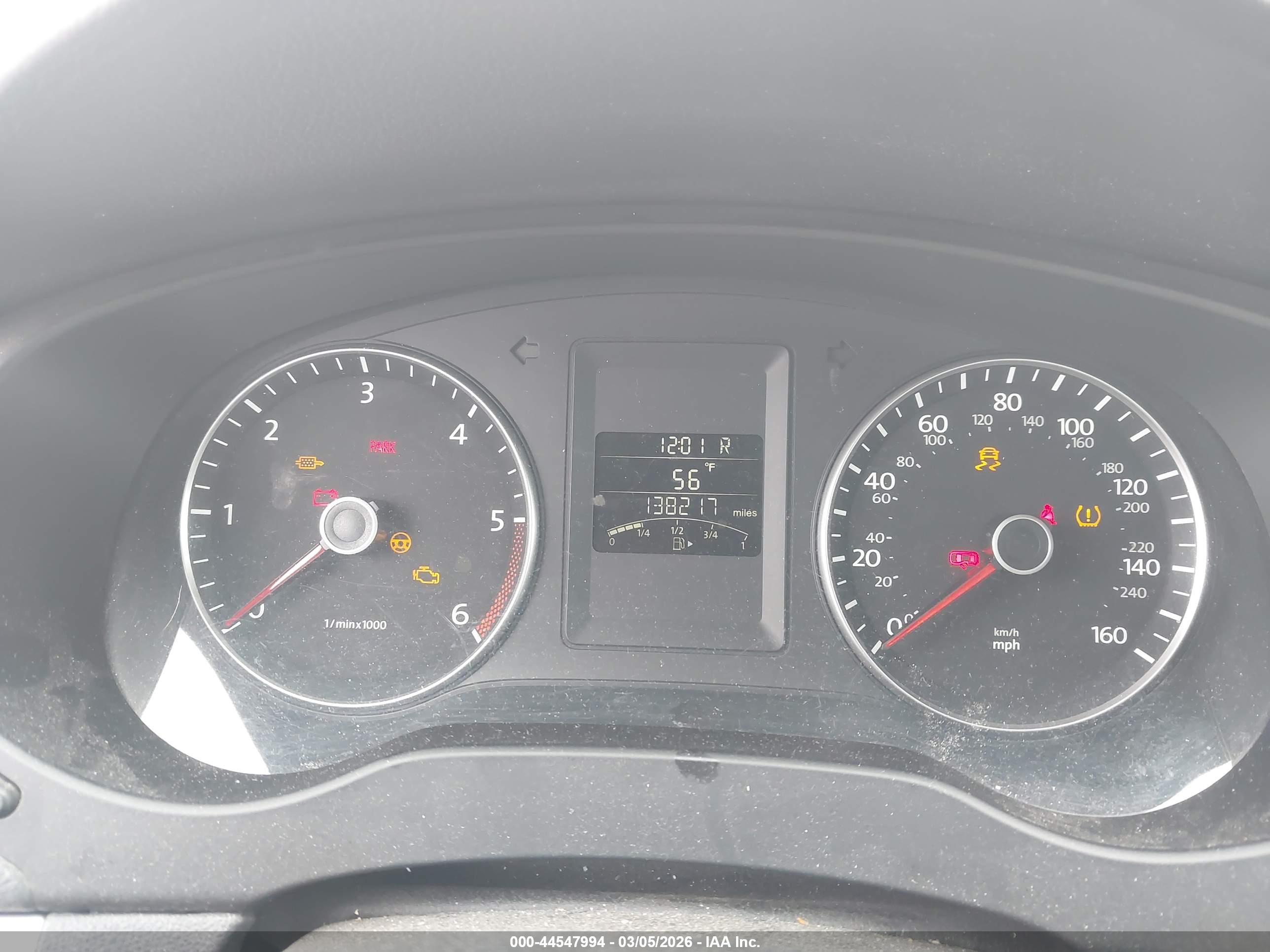 VOLKSWAGEN JETTA image 7