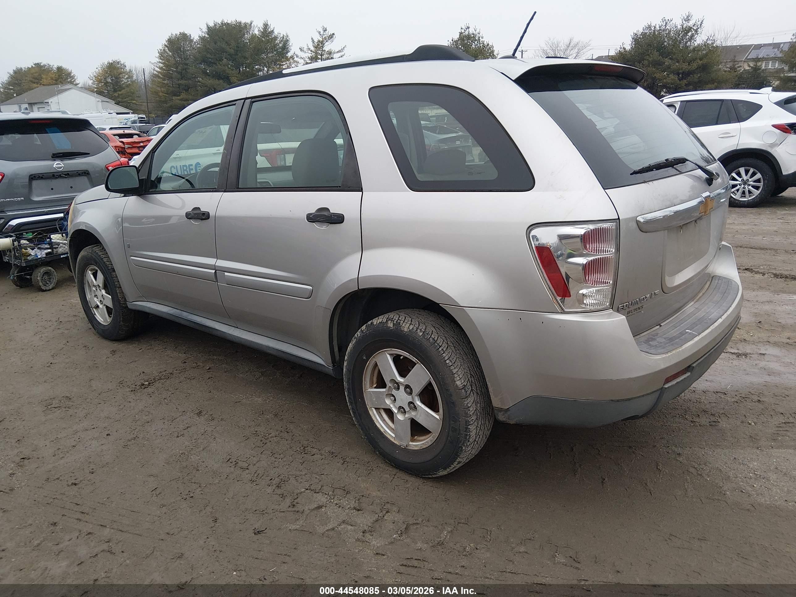 CHEVROLET EQUINOX image 3