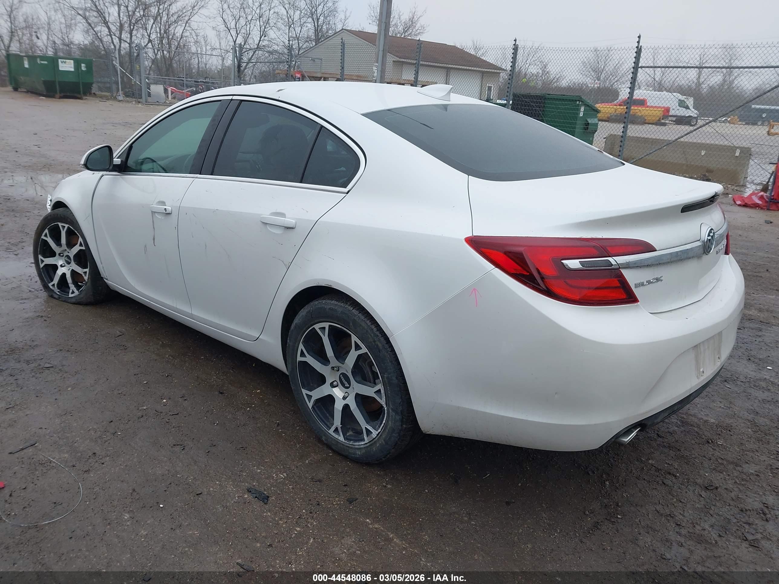BUICK REGAL image 3