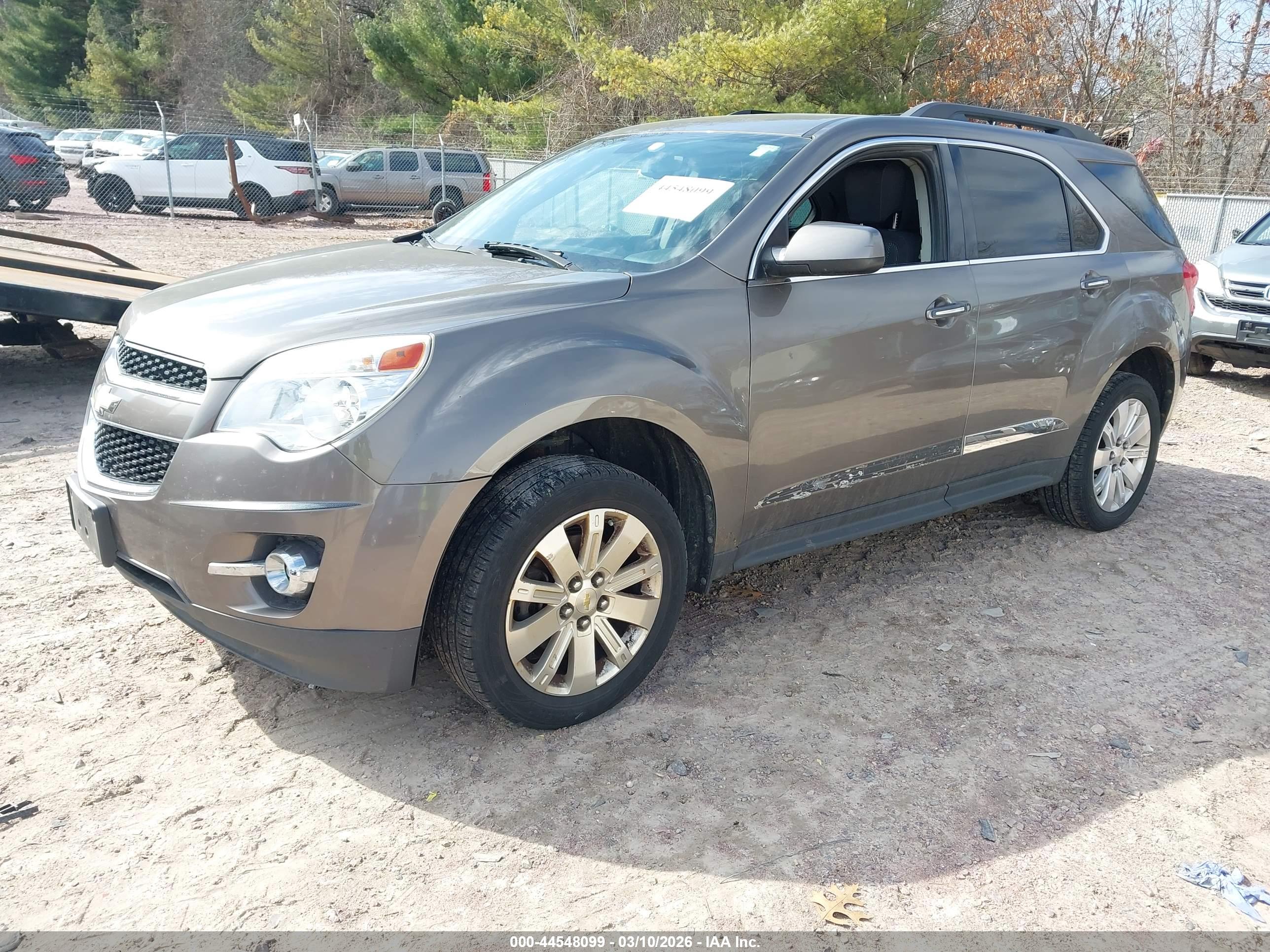 CHEVROLET EQUINOX image 2