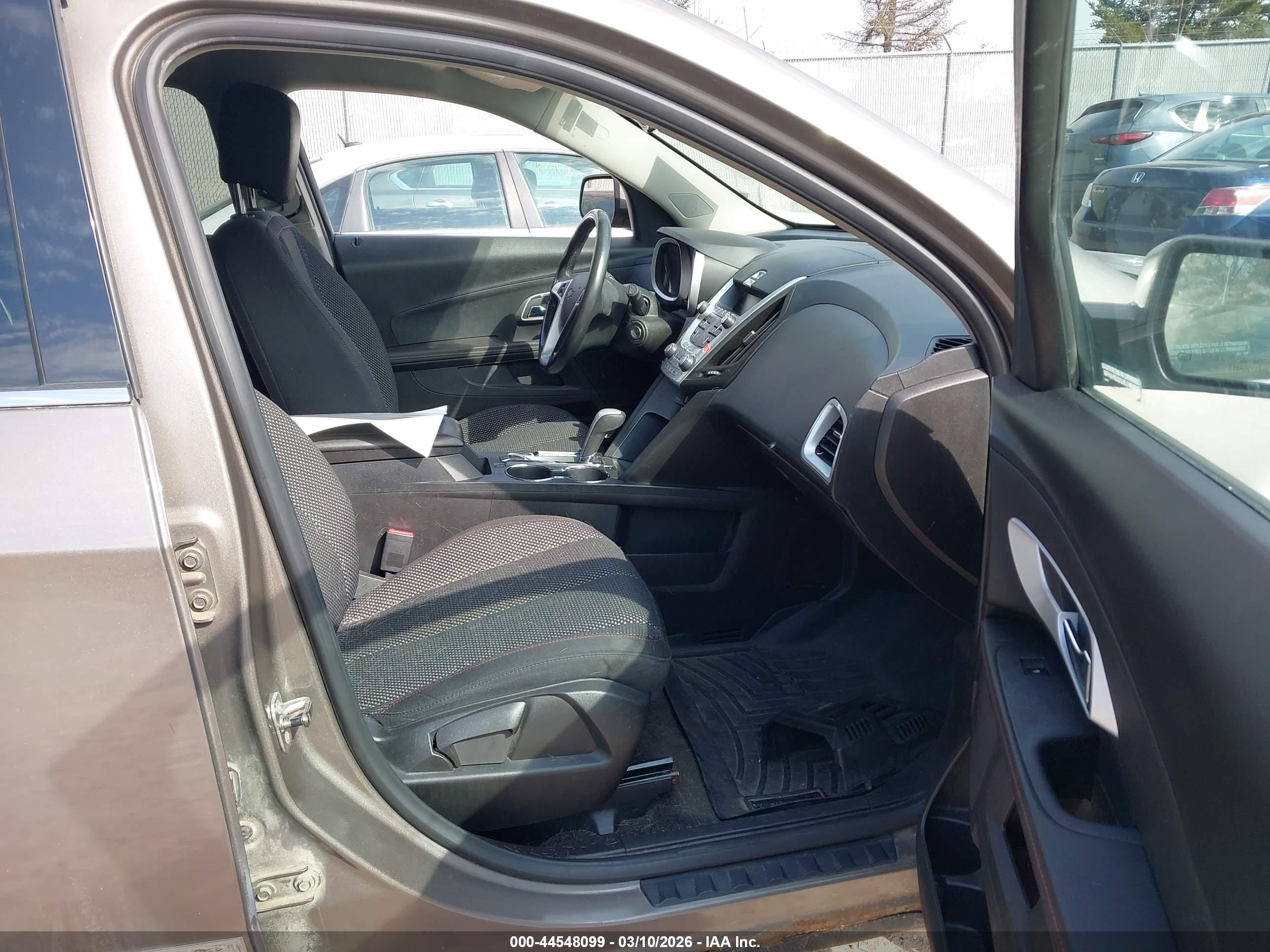 CHEVROLET EQUINOX image 5