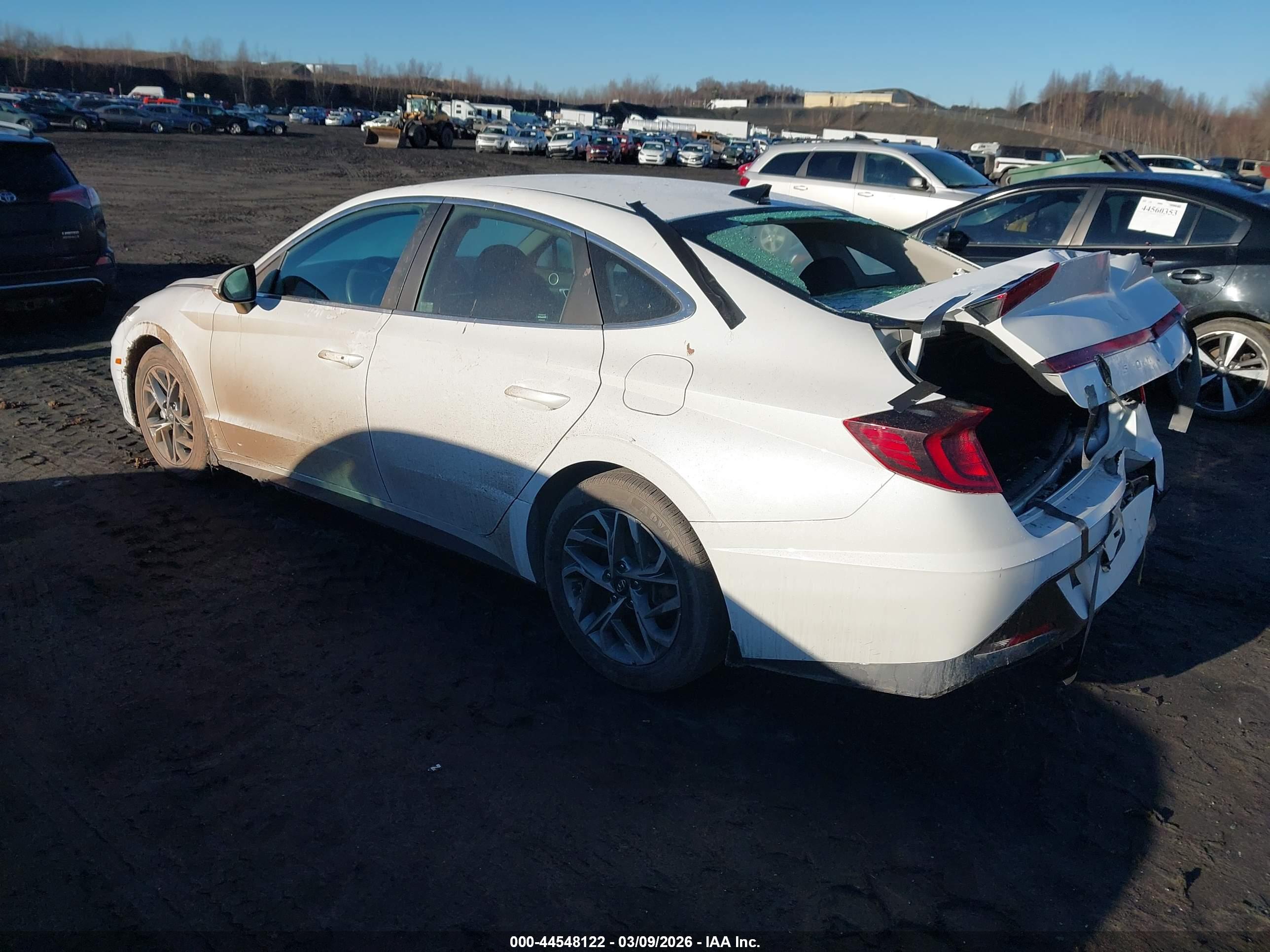 HYUNDAI SONATA image 3