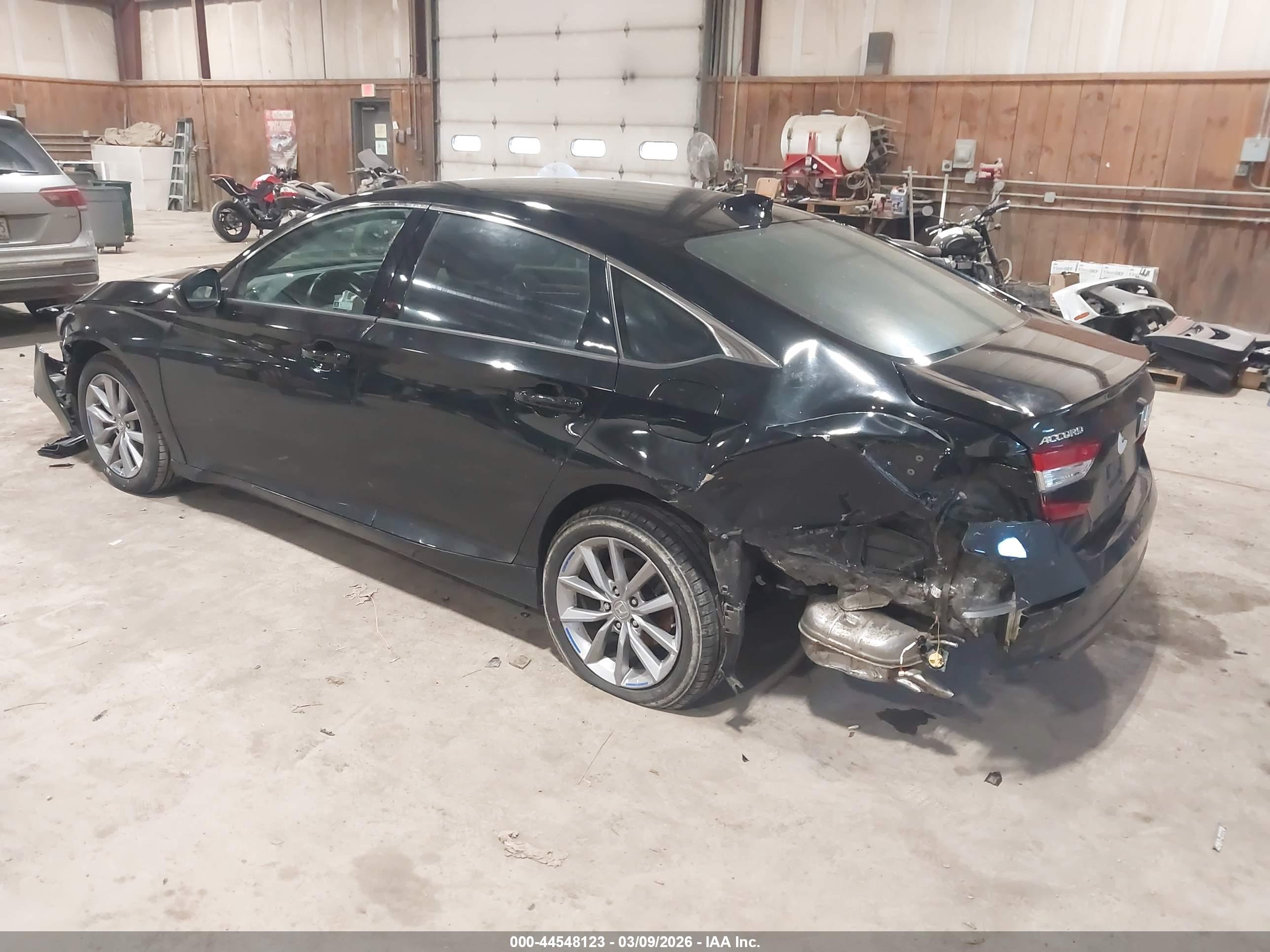 HONDA ACCORD image 3