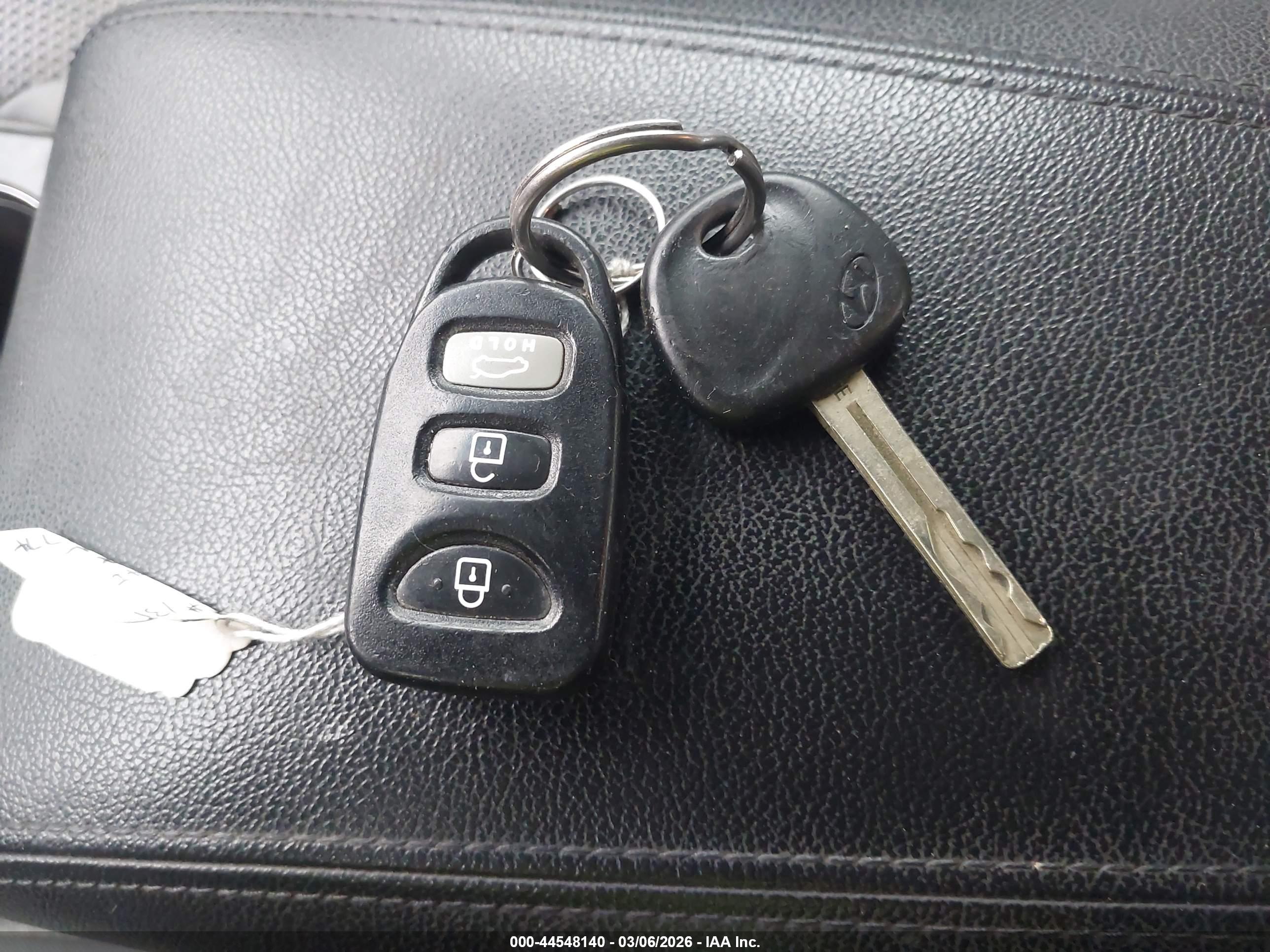 HYUNDAI SONATA image 11