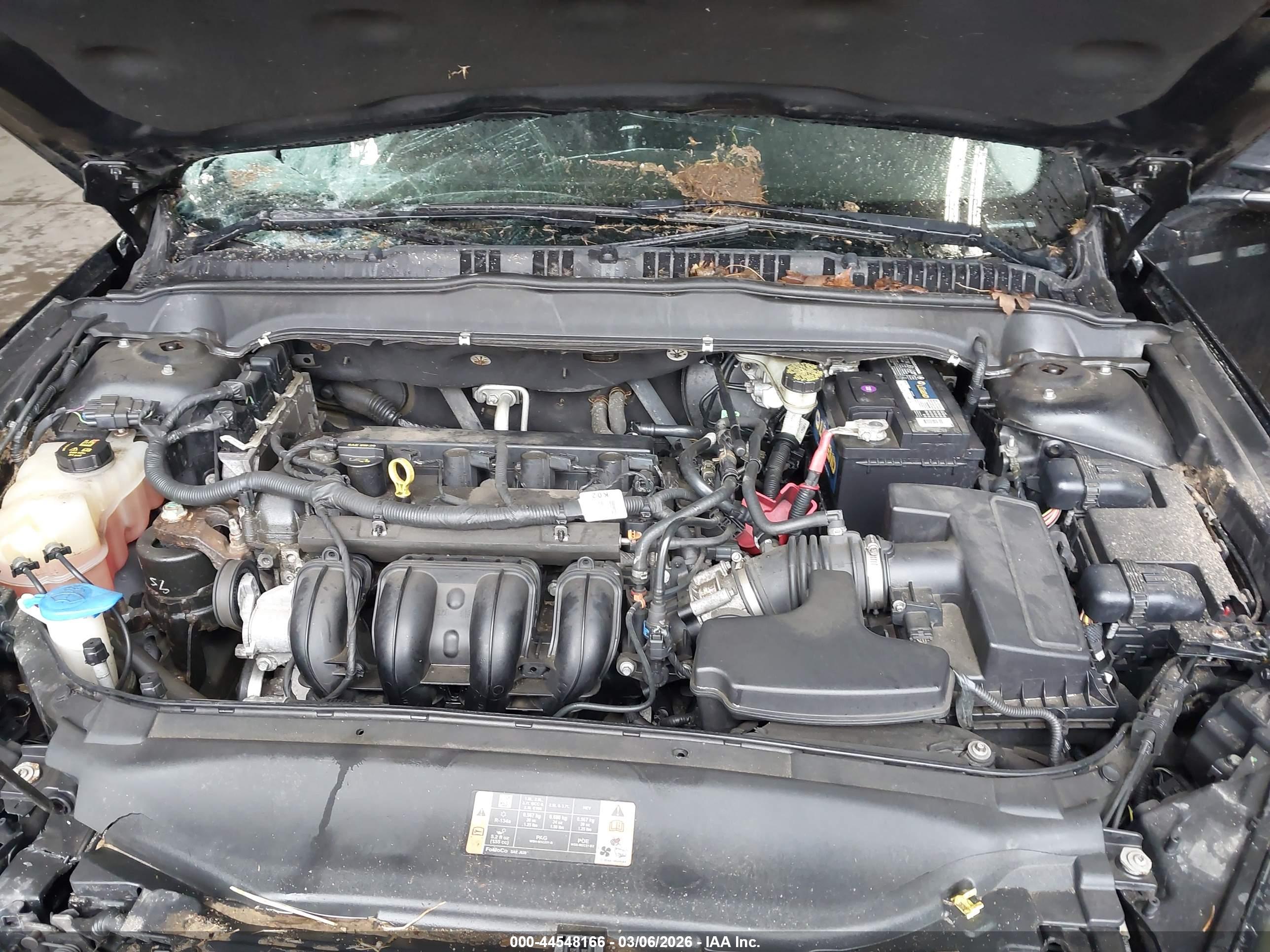 FORD FUSION image 10