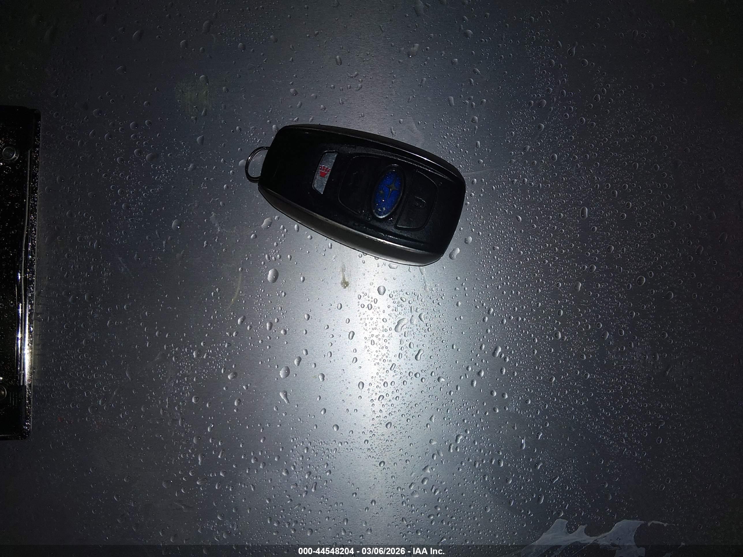 SUBARU OUTBACK image 11