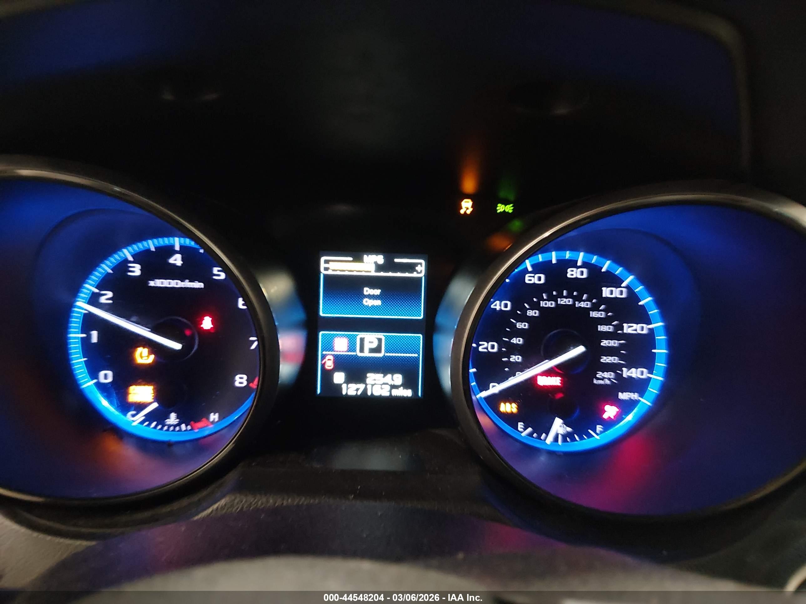 SUBARU OUTBACK image 7