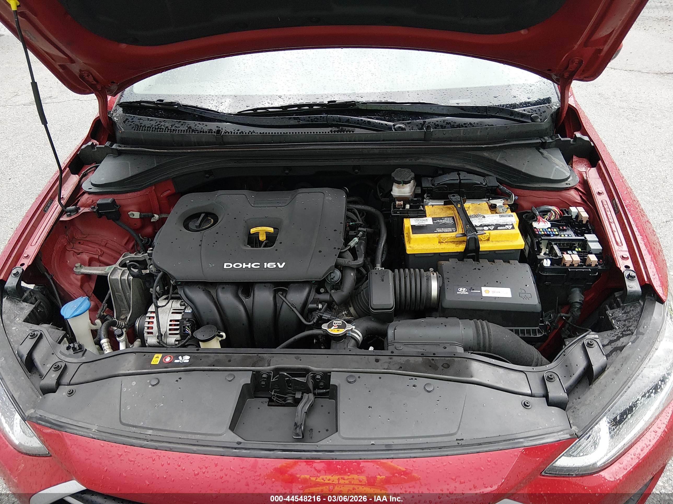 HYUNDAI ELANTRA image 10