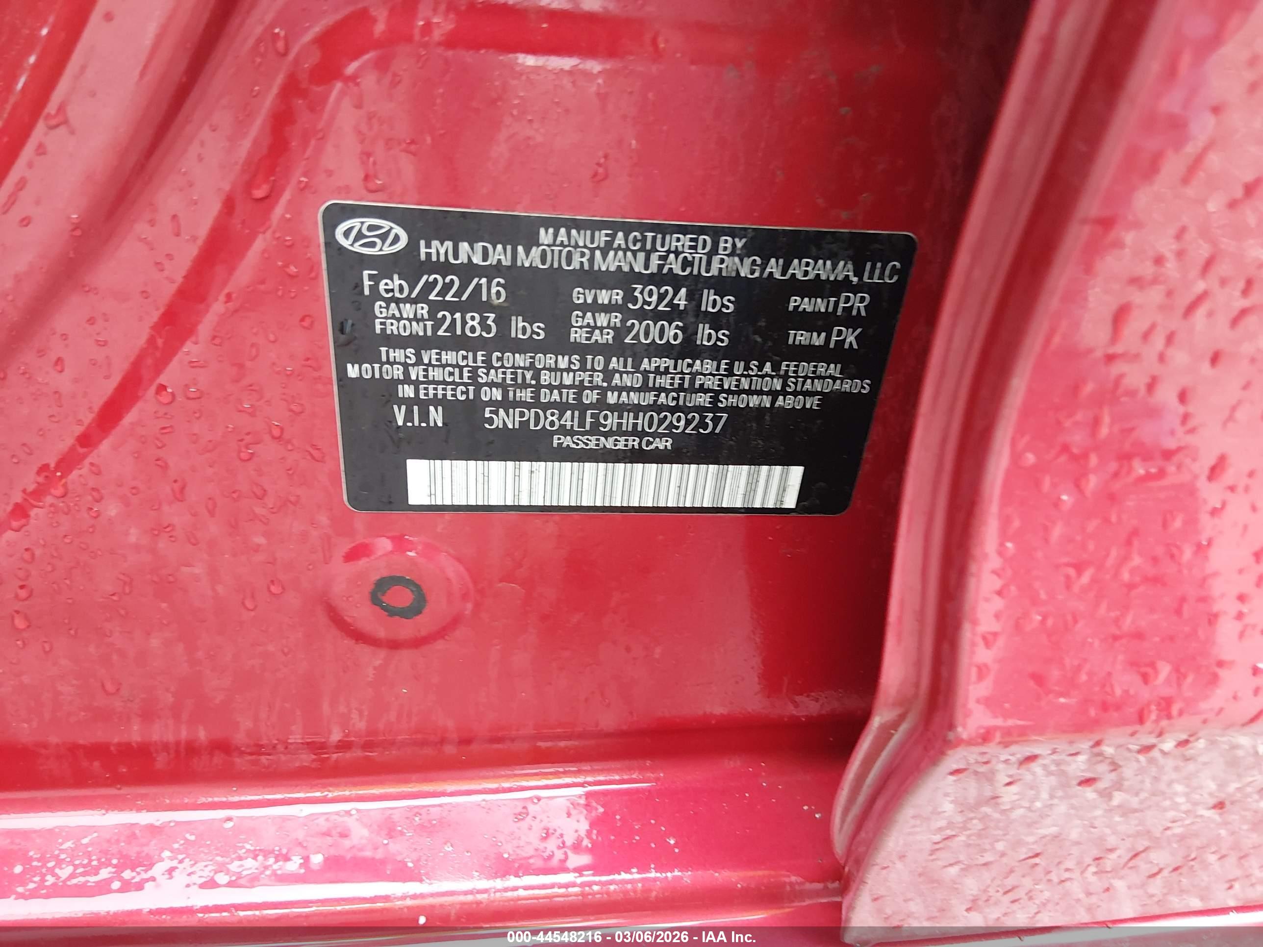 HYUNDAI ELANTRA image 9
