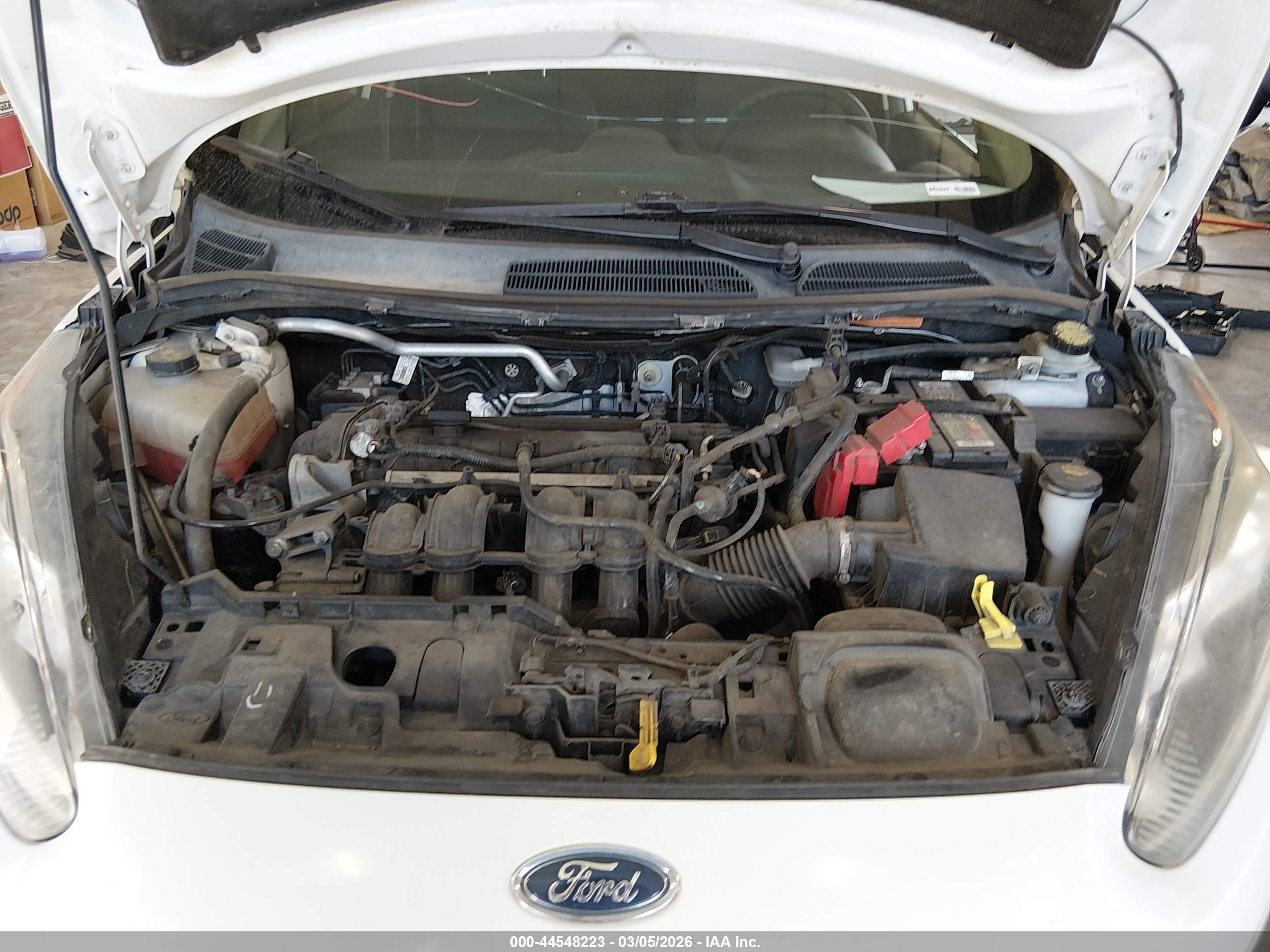 FORD FIESTA image 10