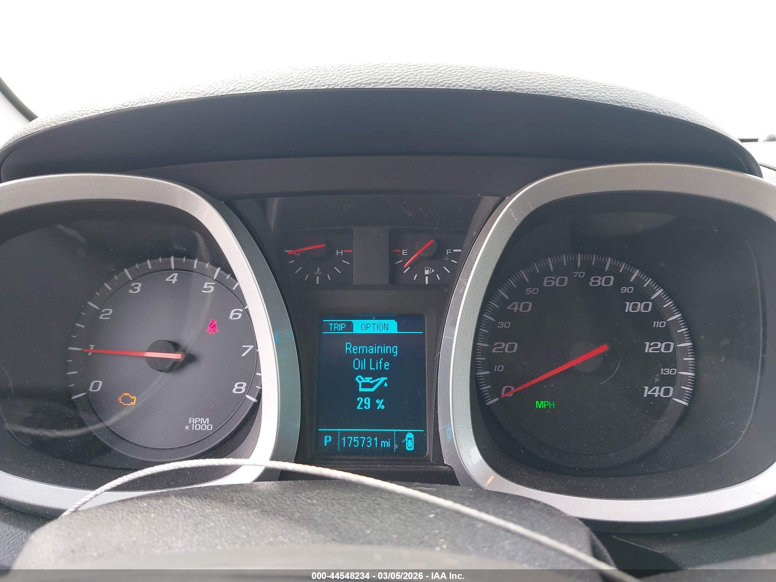CHEVROLET EQUINOX image 7