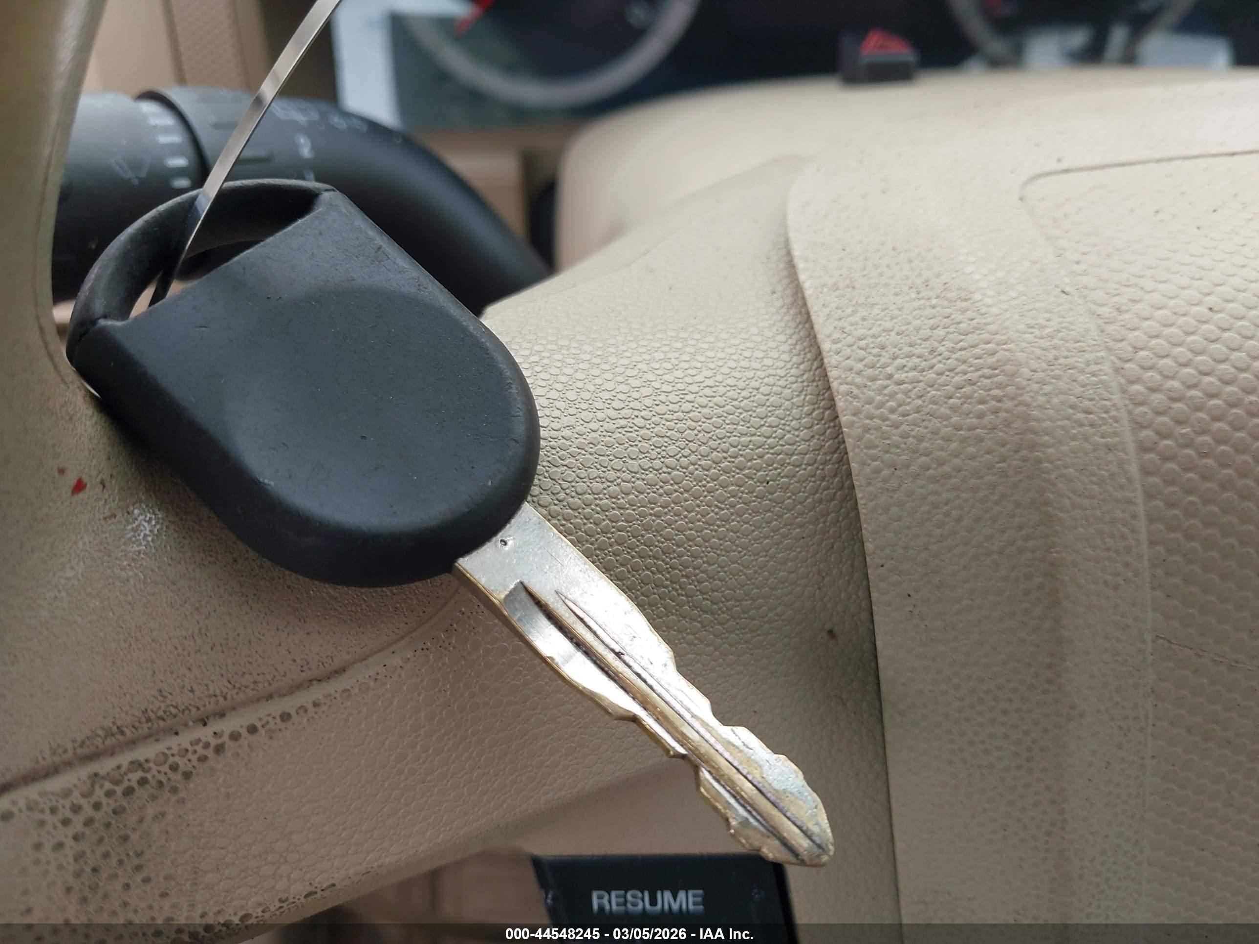 FORD ESCAPE image 11