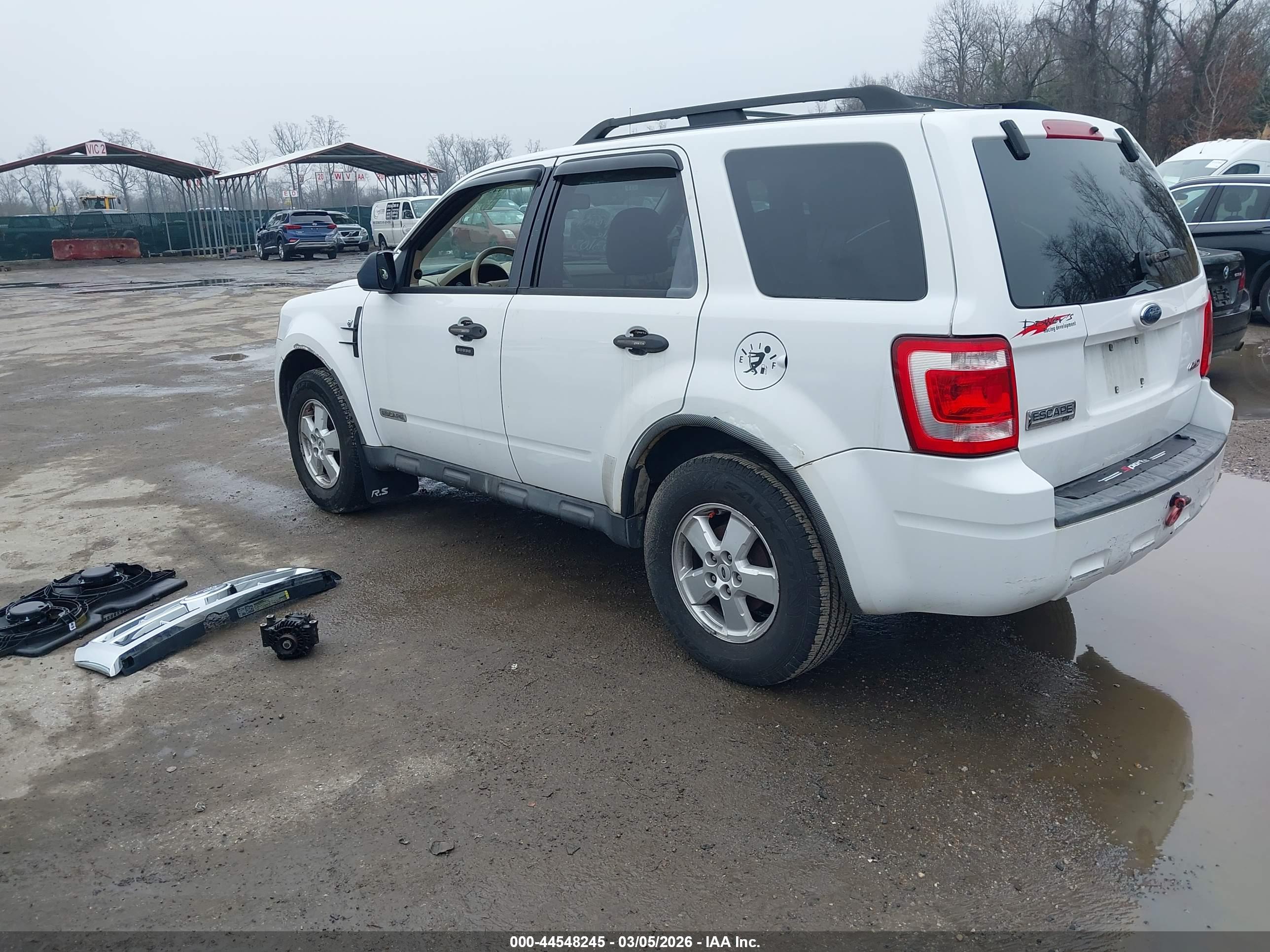 FORD ESCAPE image 3