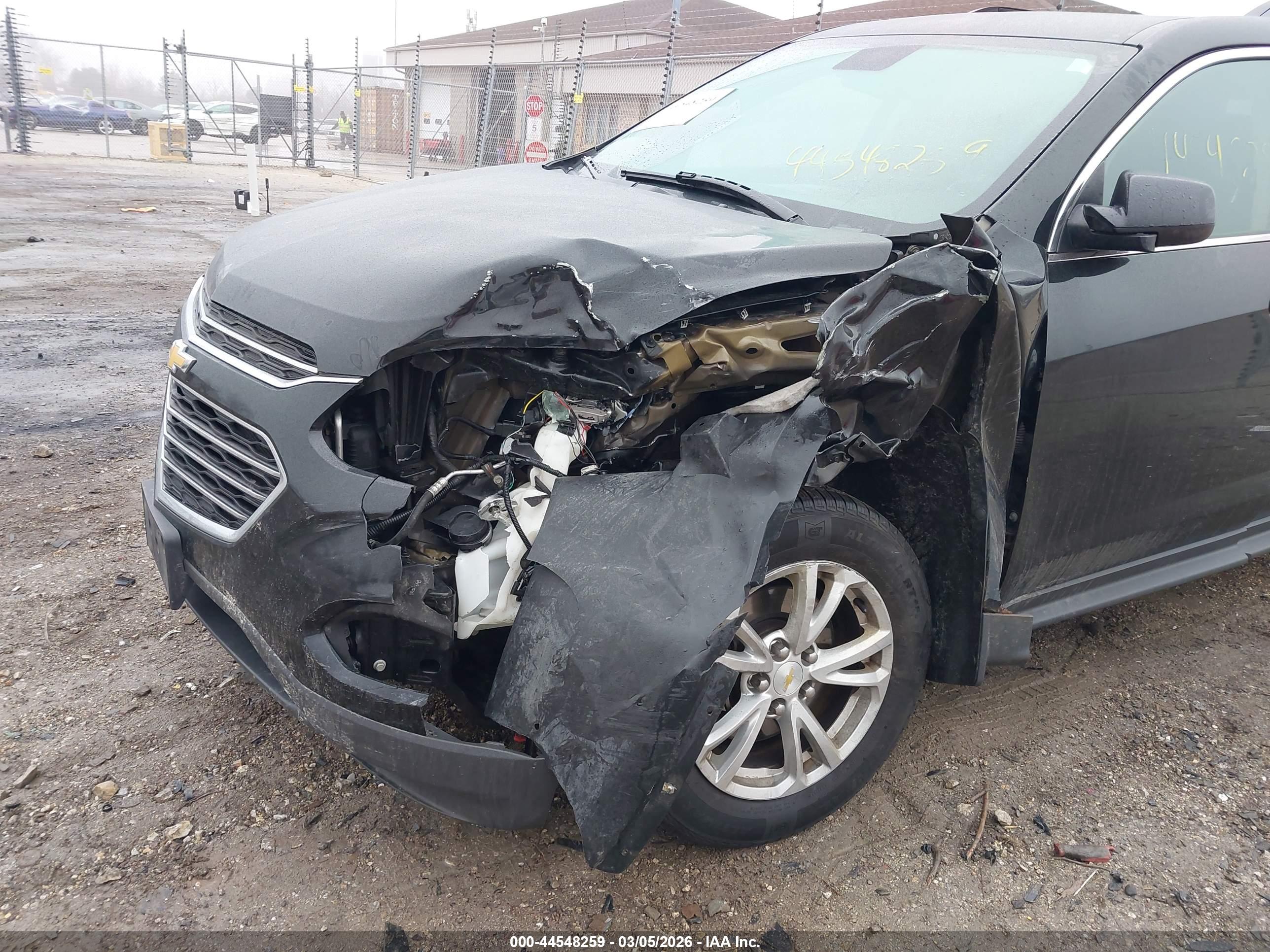 CHEVROLET EQUINOX image 6