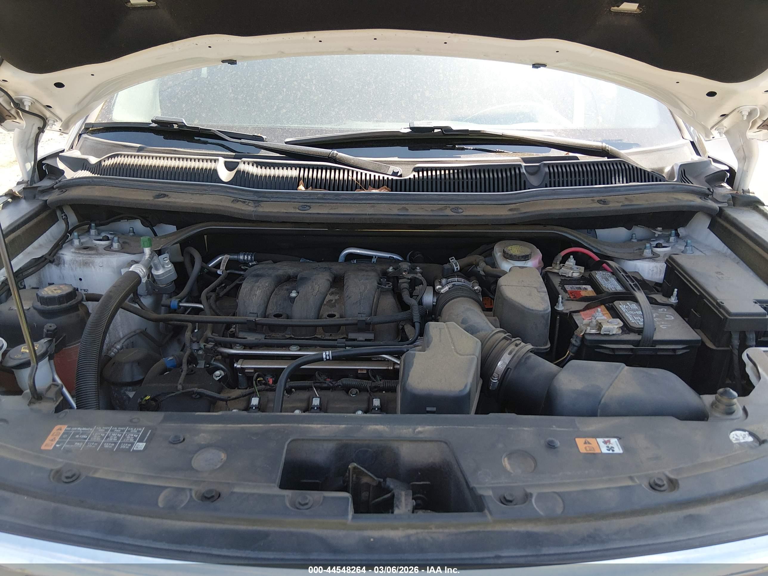 FORD EXPLORER image 10