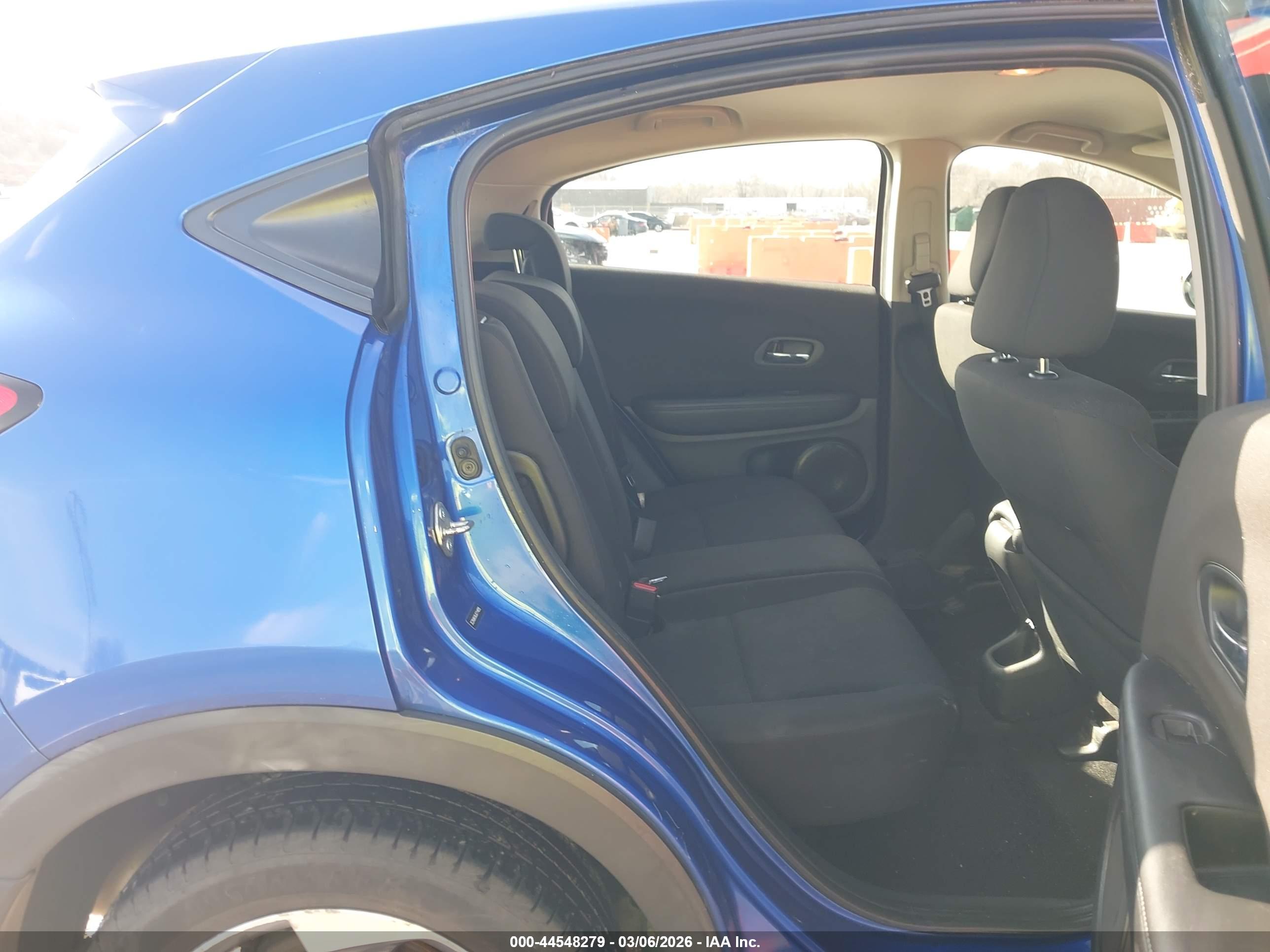 HONDA HR-V image 8