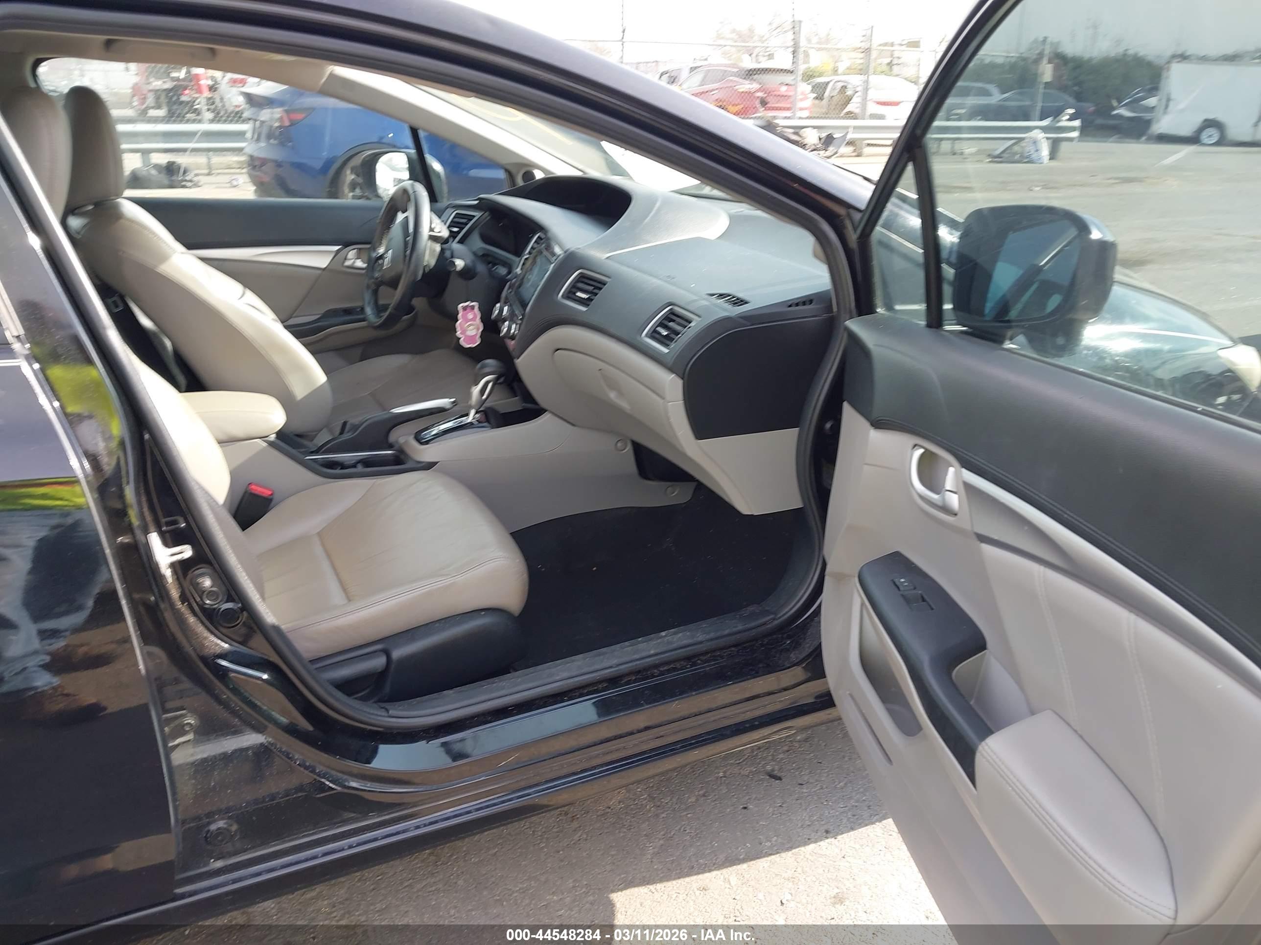 HONDA CIVIC image 5