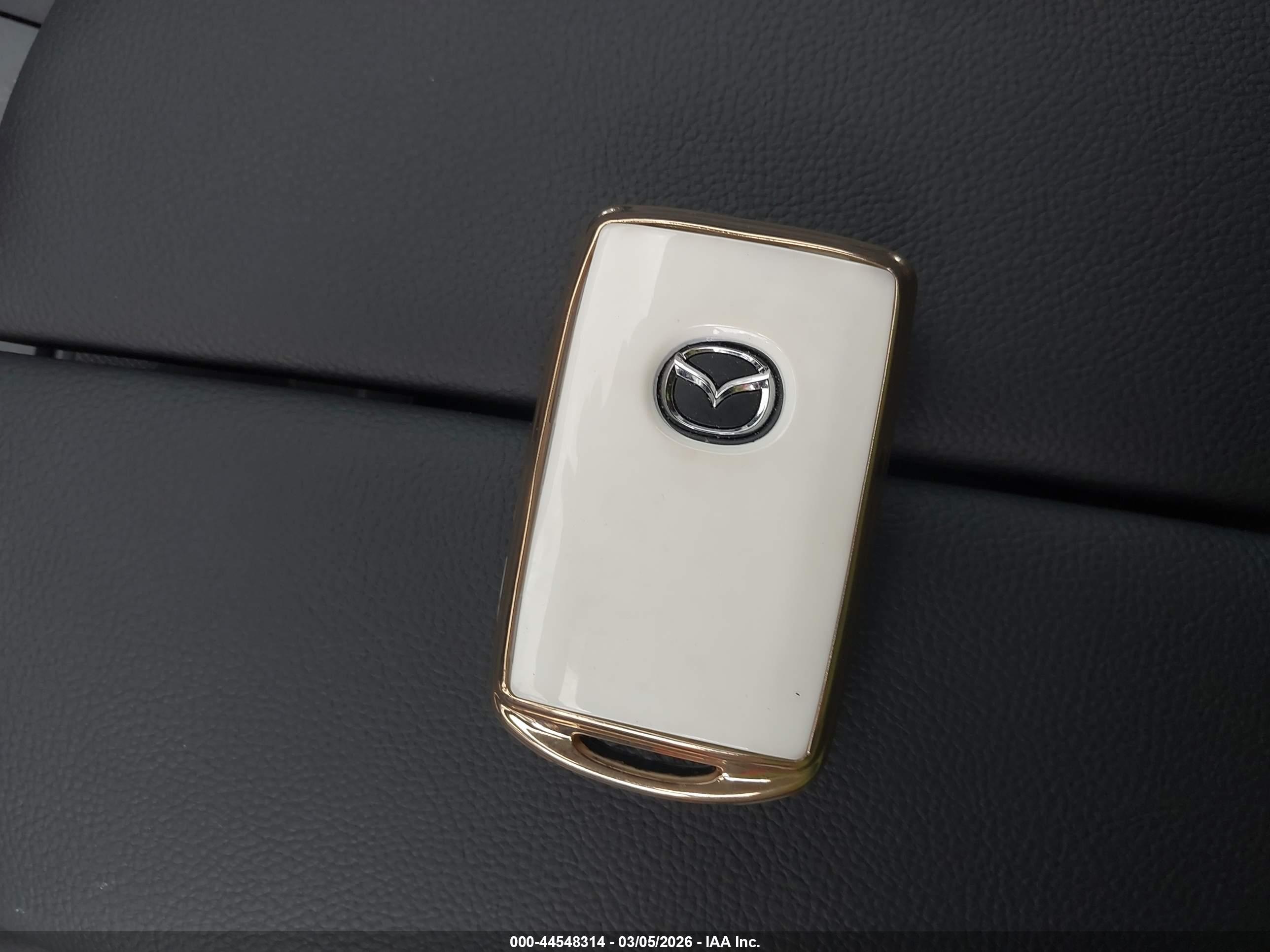 MAZDA CX-50 image 11