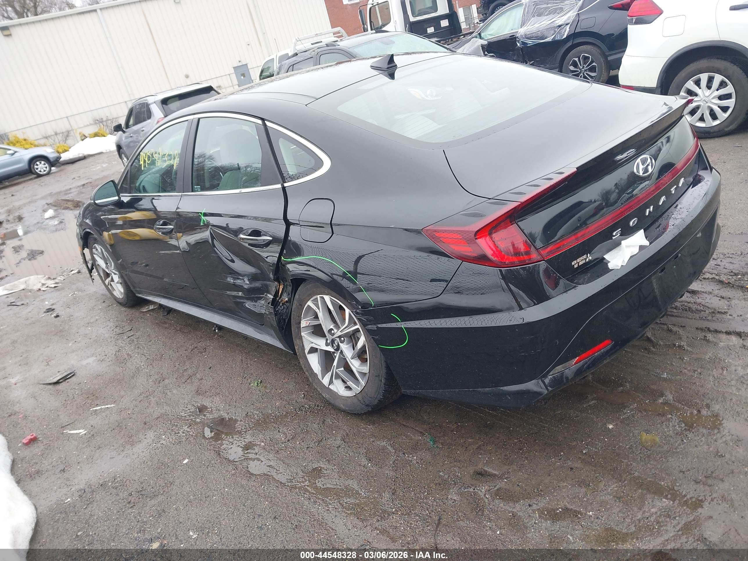 HYUNDAI SONATA image 3
