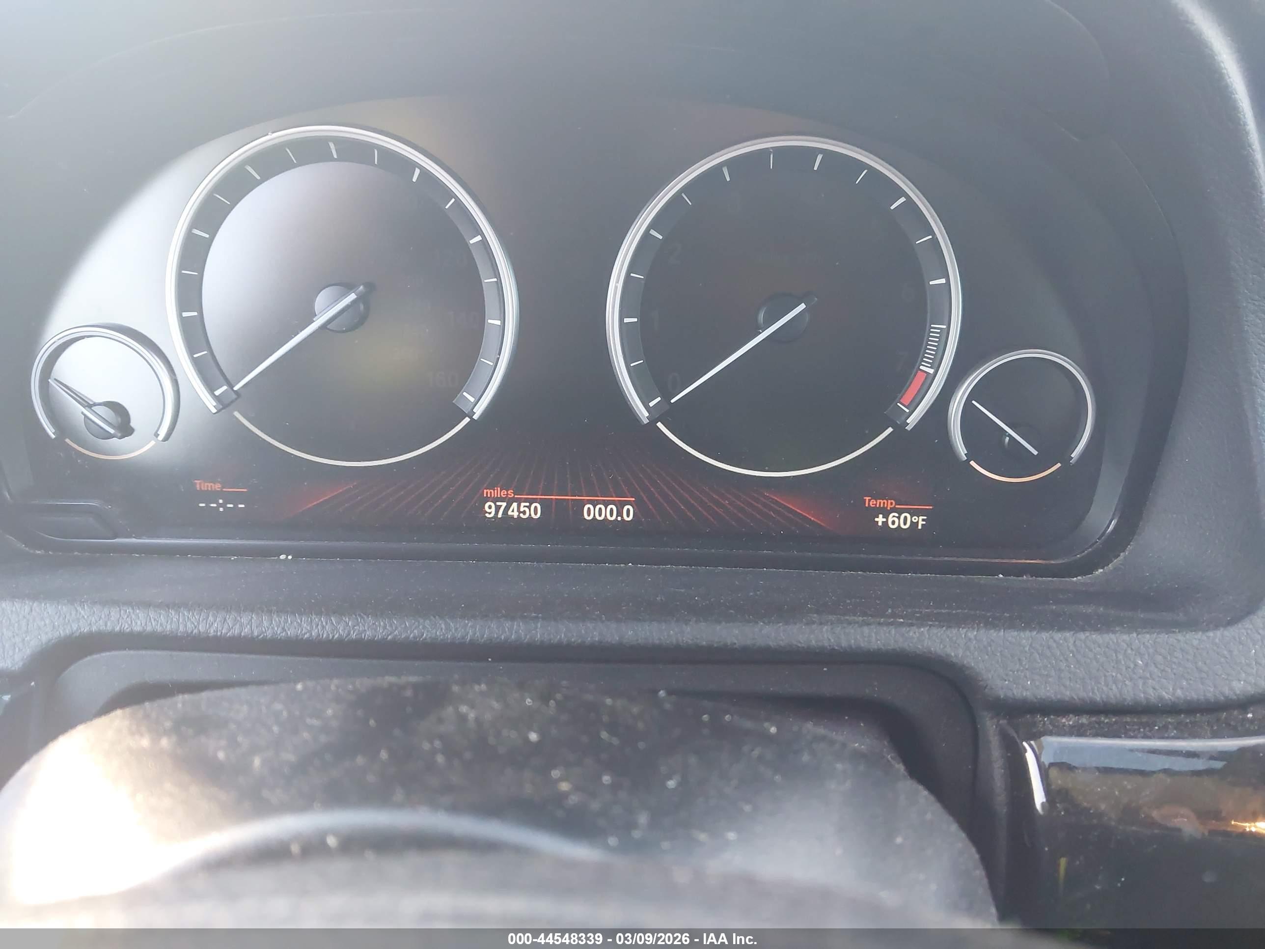 BMW 535I image 7