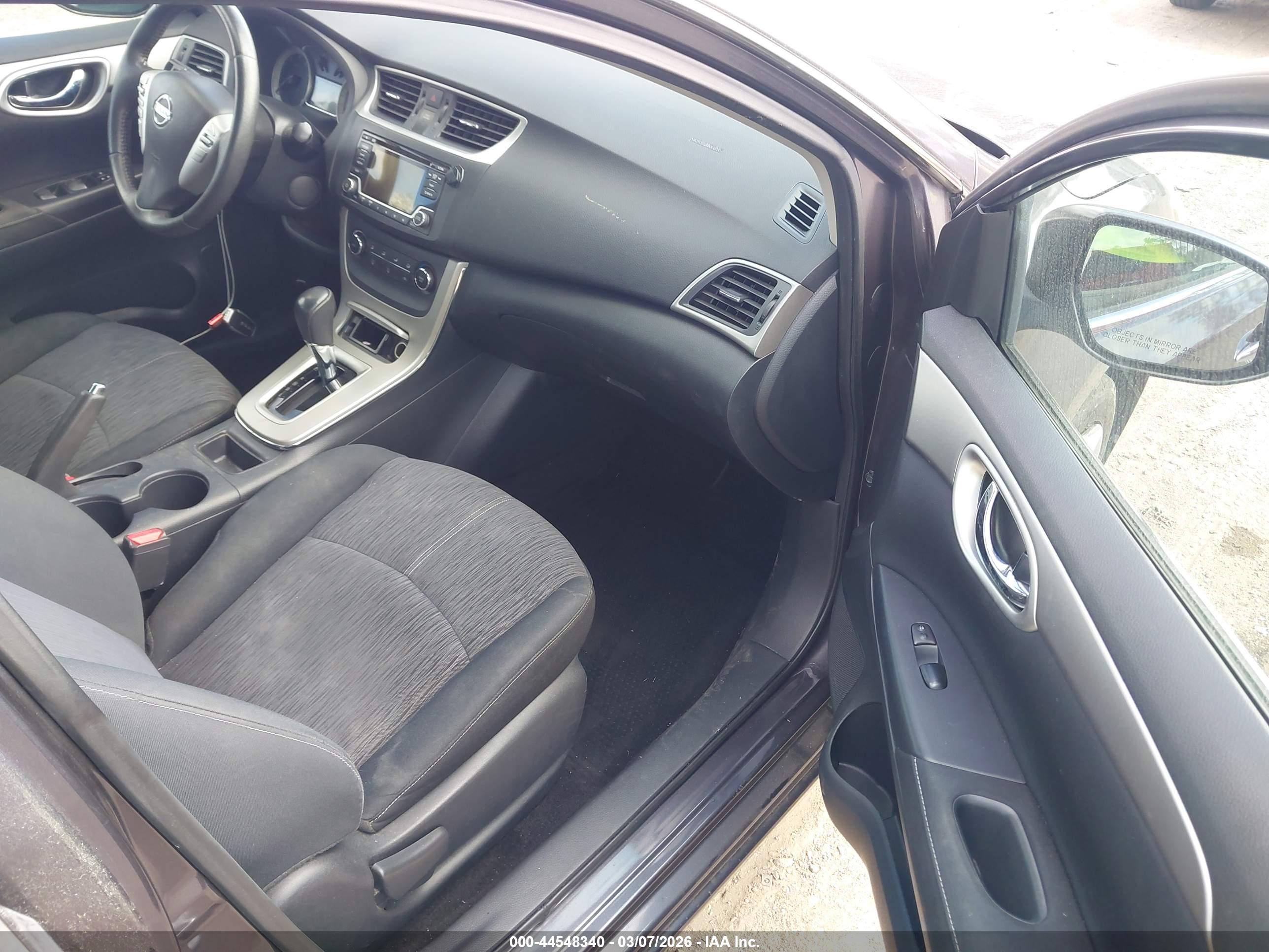NISSAN SENTRA image 5