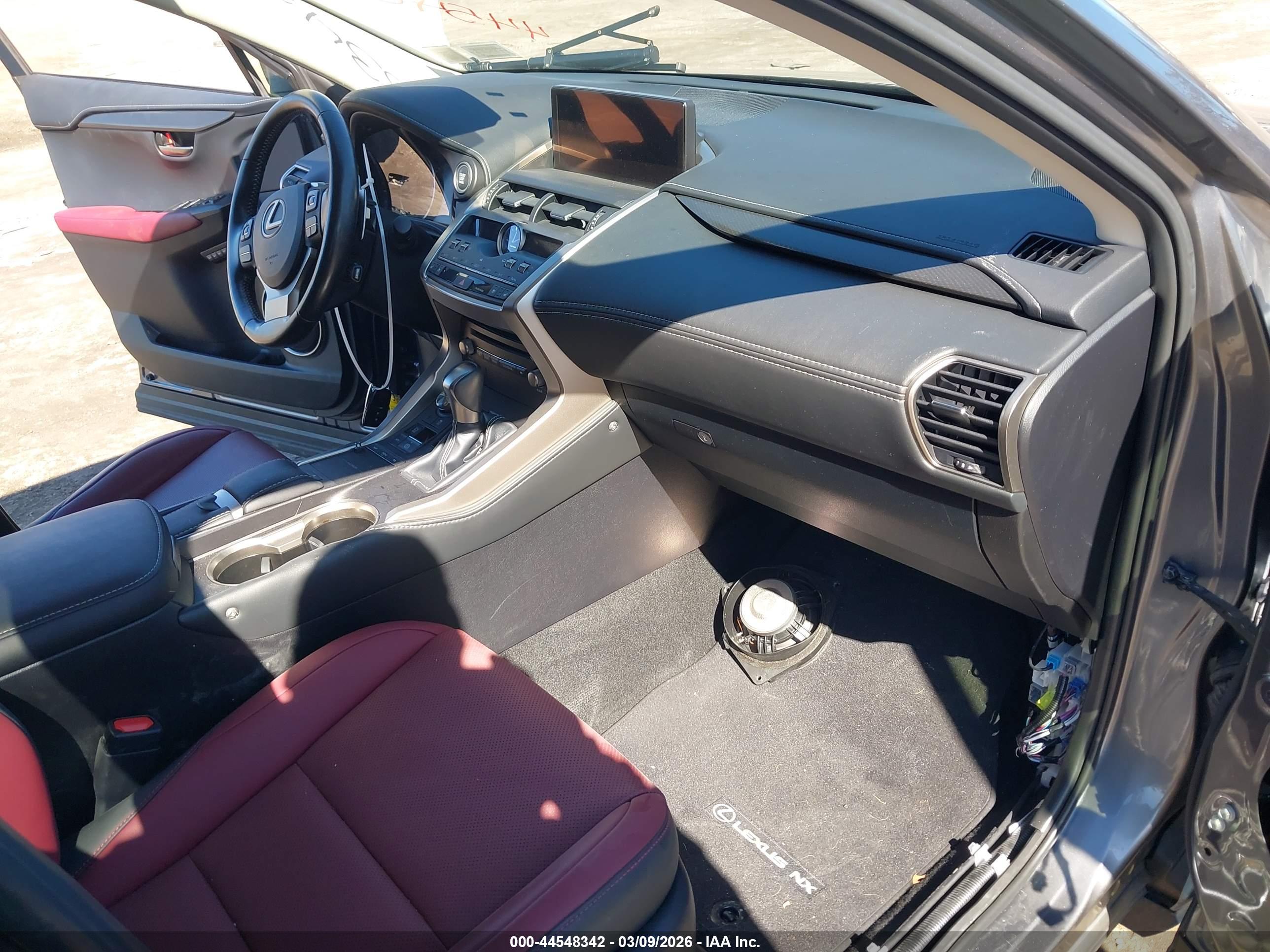 LEXUS NX image 5