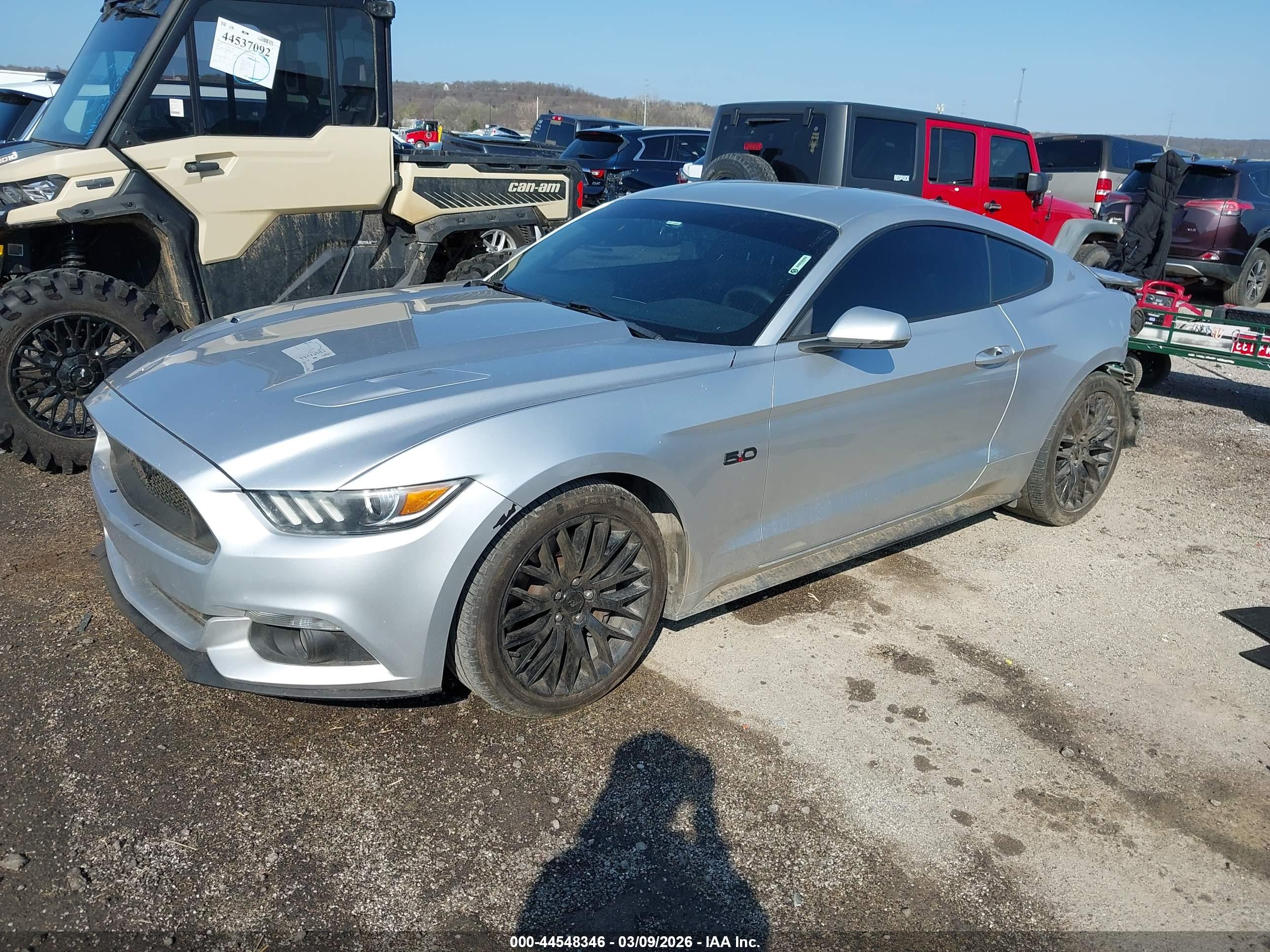FORD MUSTANG image 2