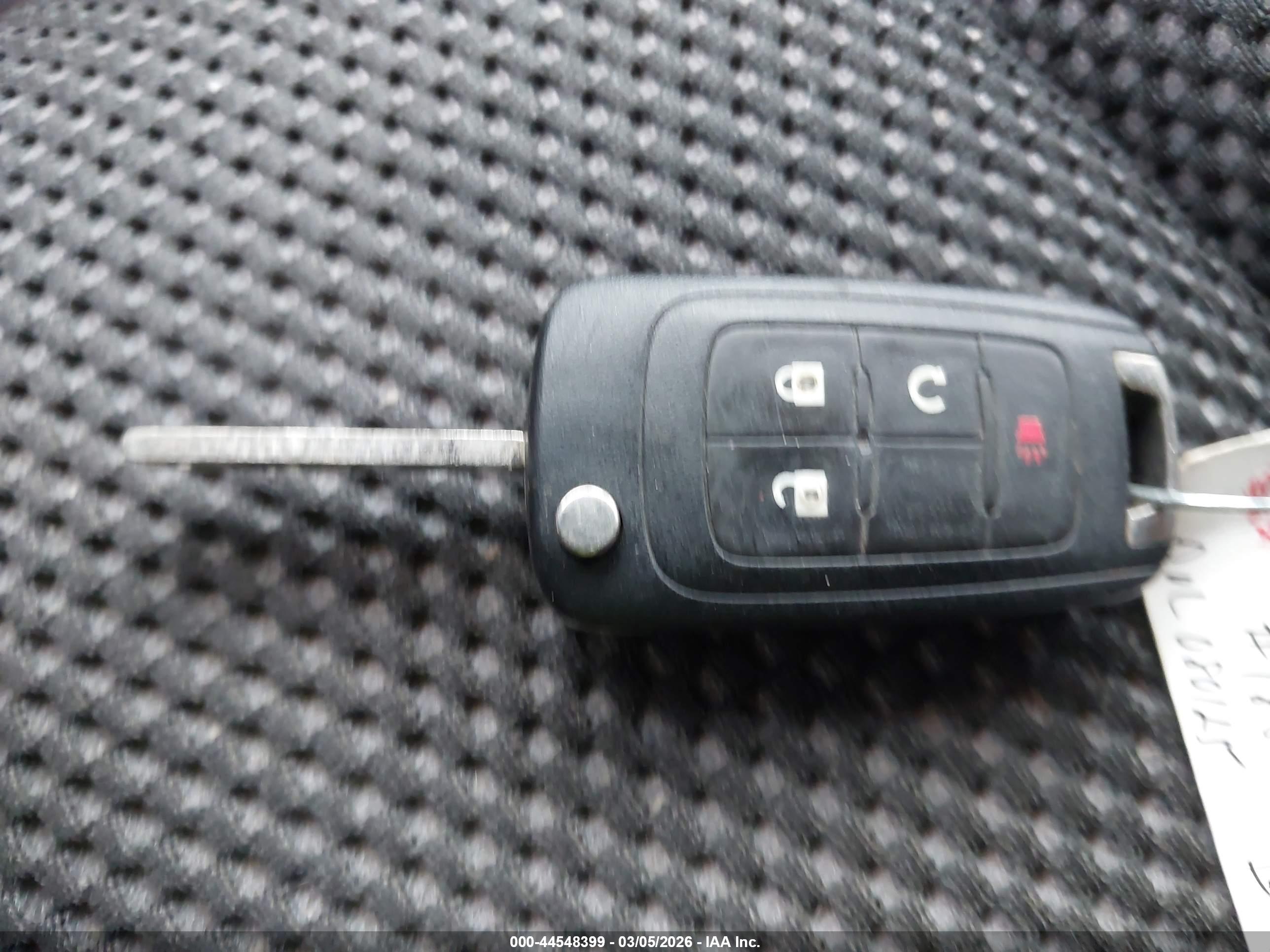 CHEVROLET EQUINOX image 11