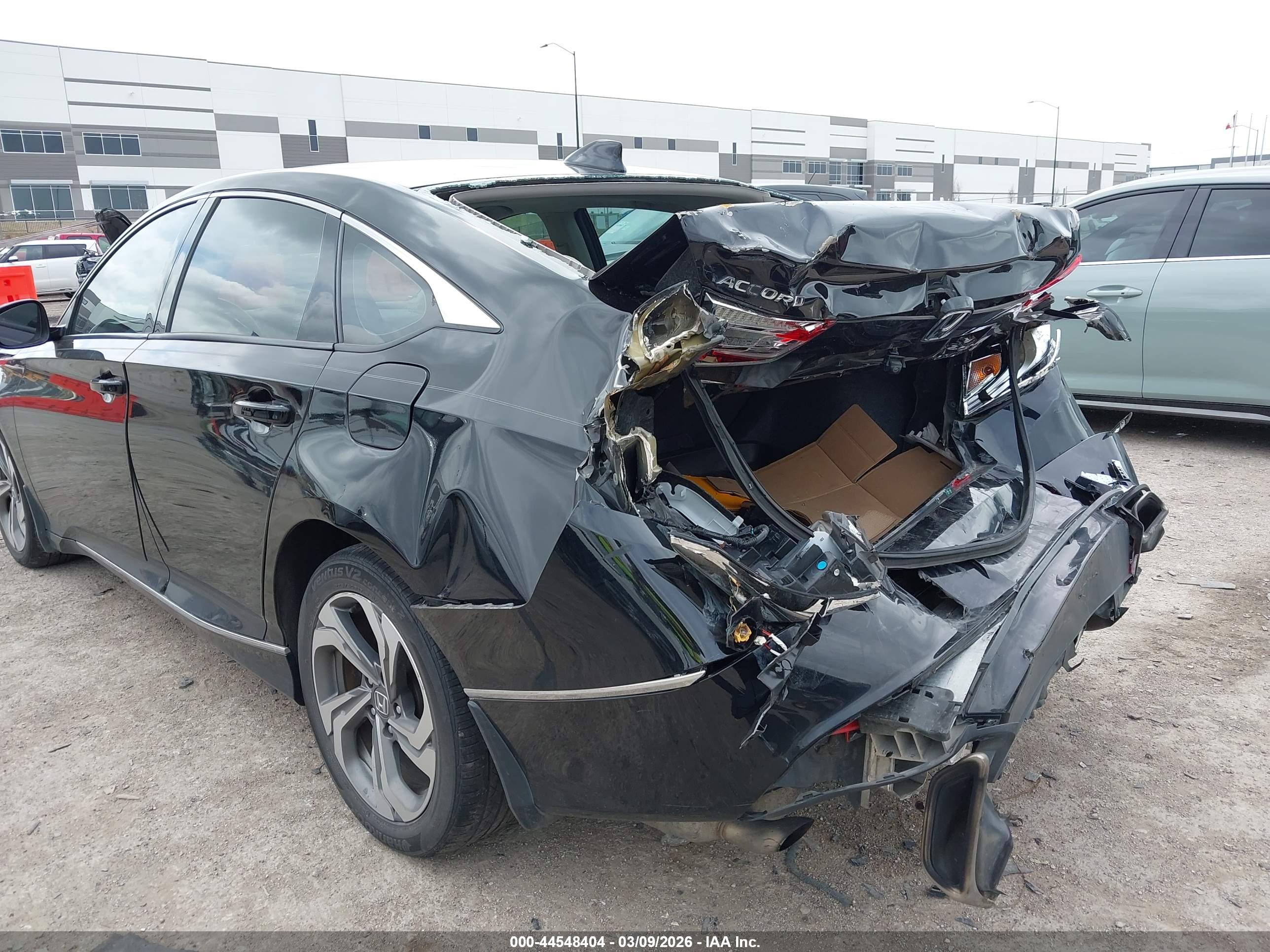 HONDA ACCORD image 6