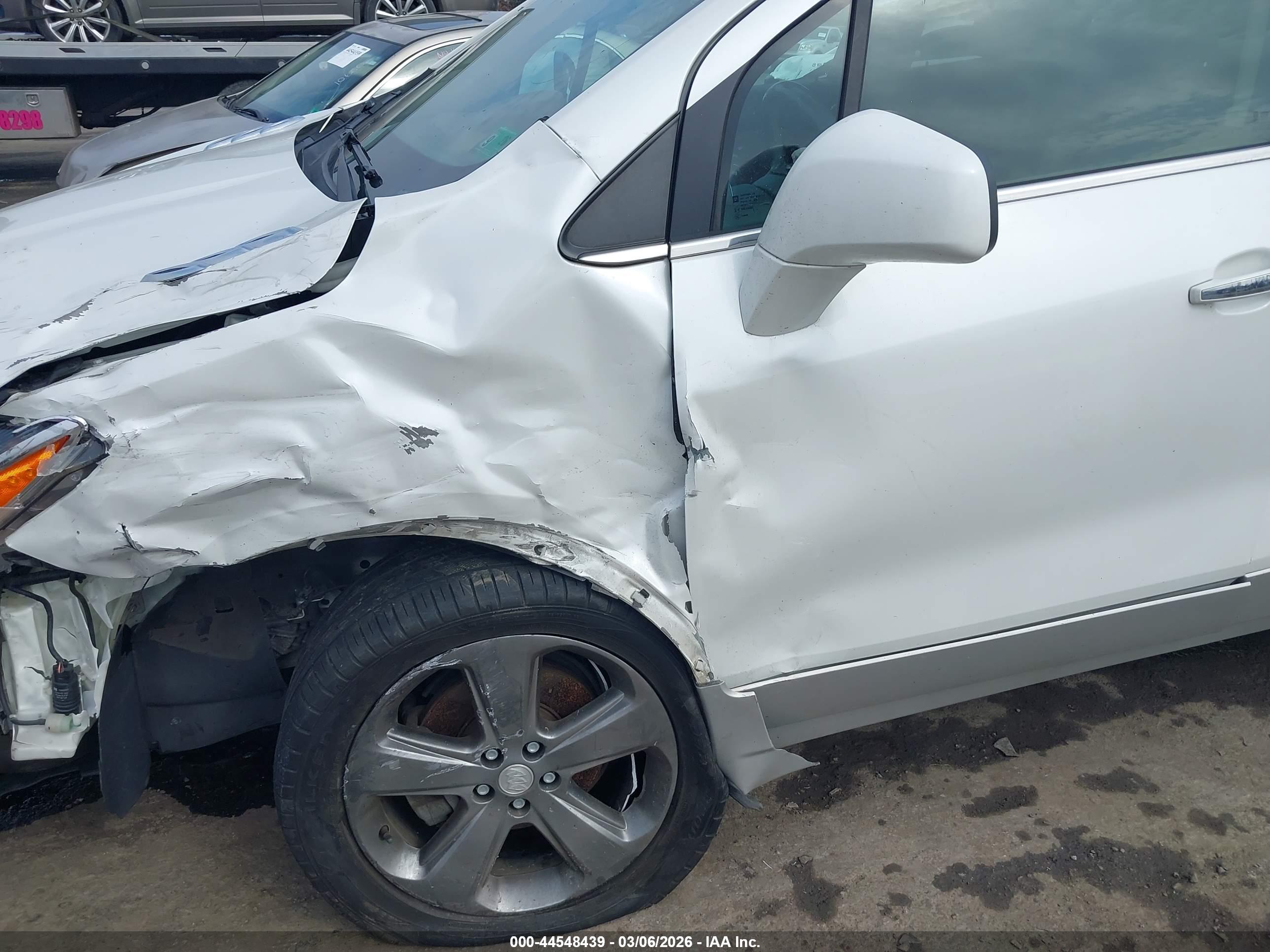 BUICK ENCORE image 6