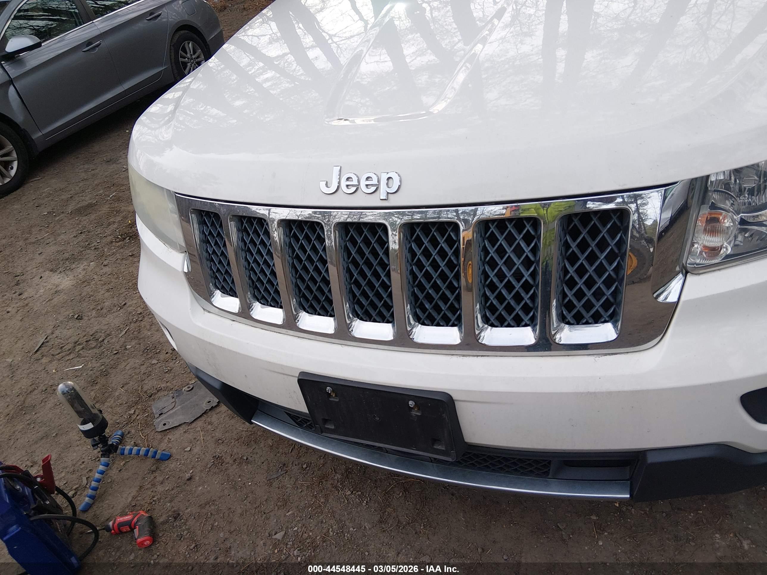 JEEP GRAND image 6