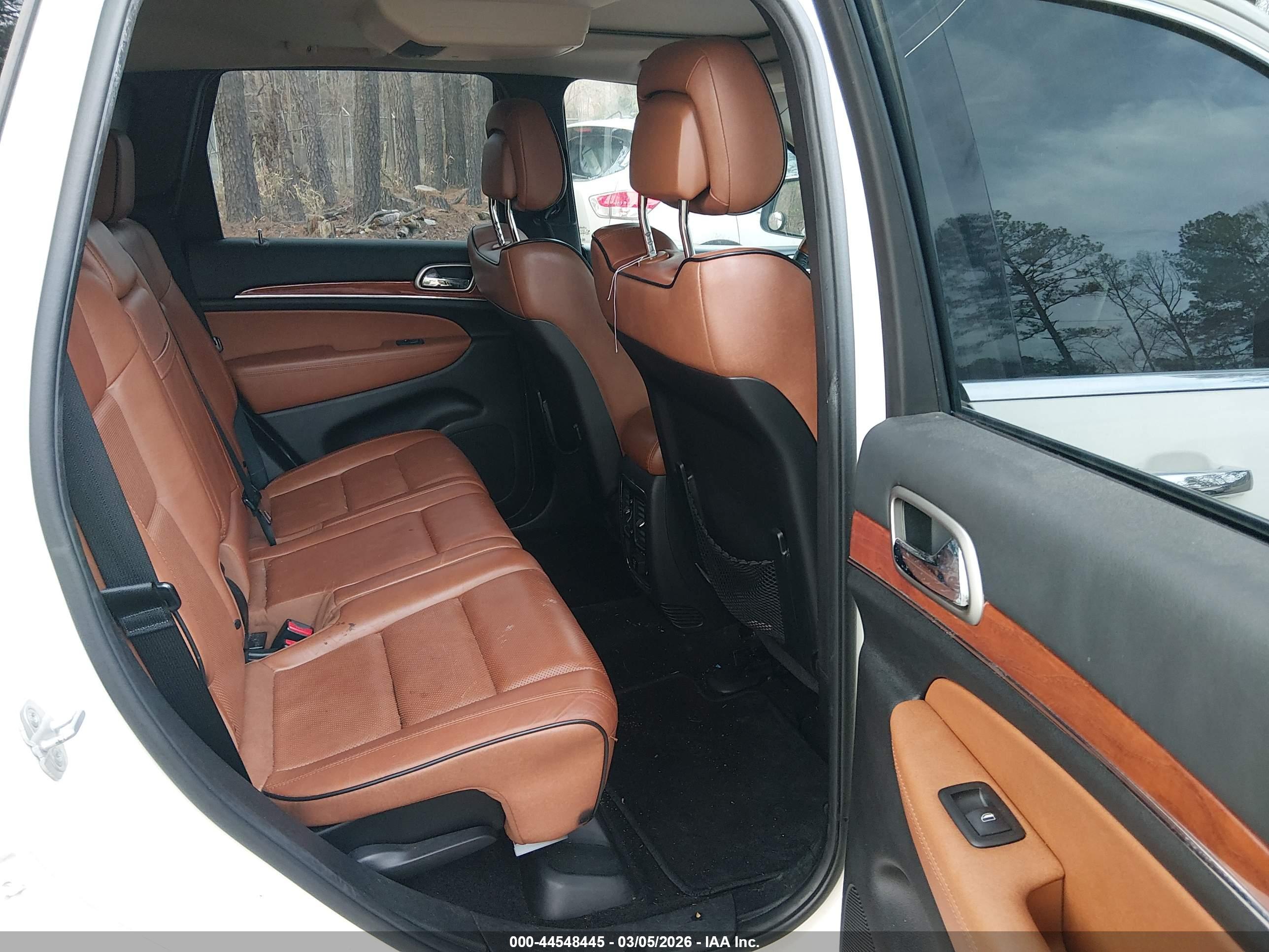 JEEP GRAND image 8