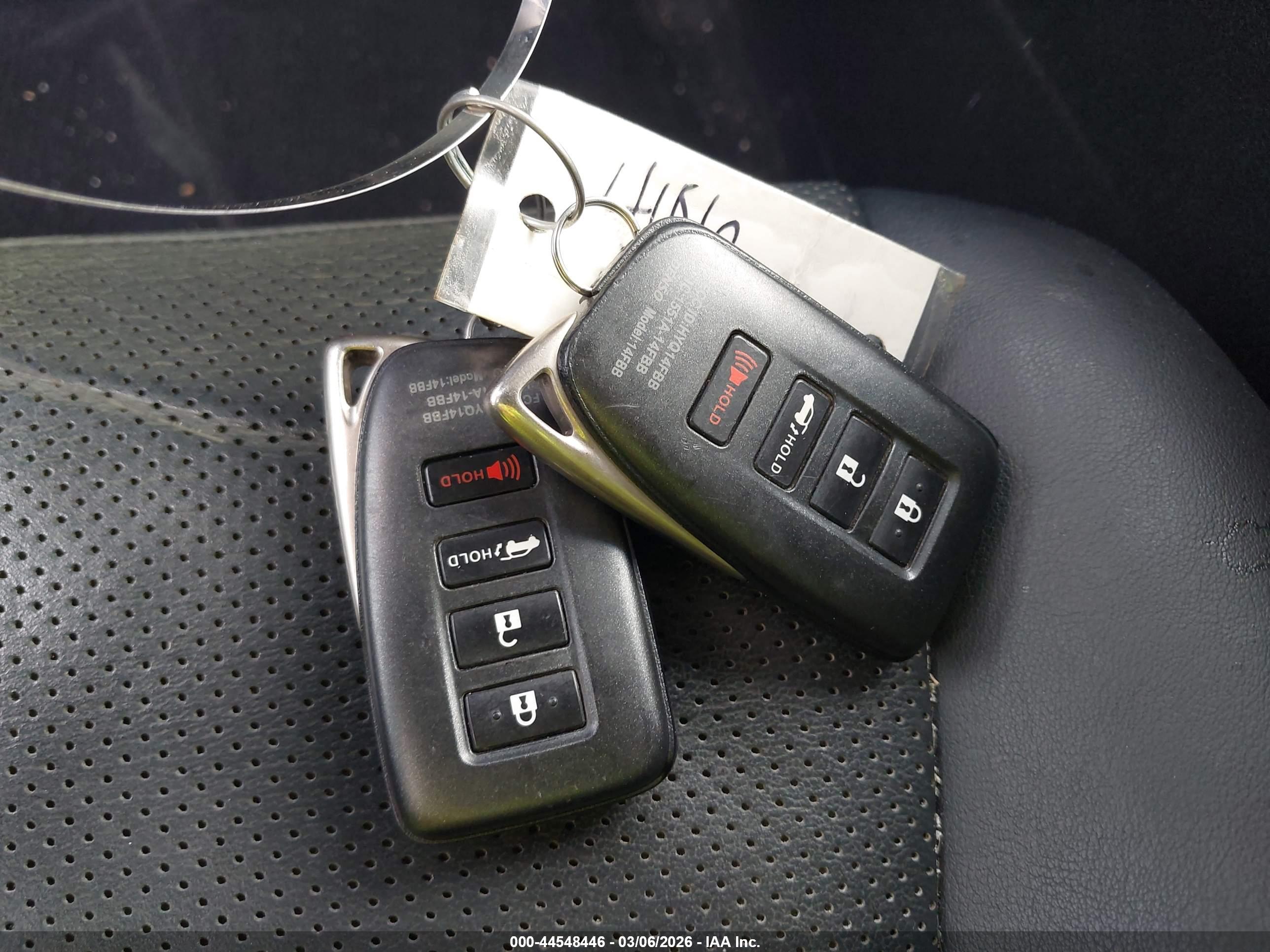 LEXUS RX image 11