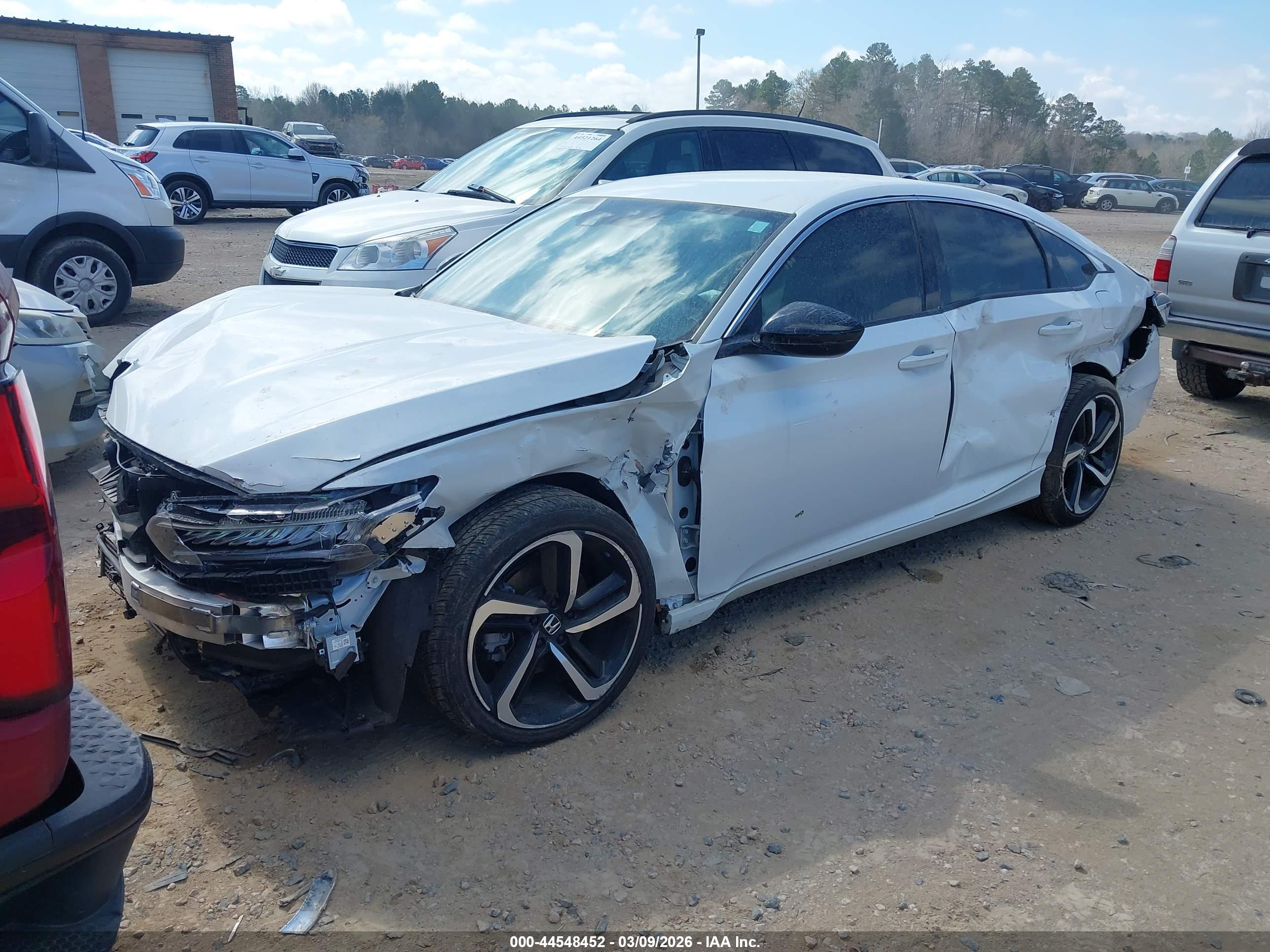 HONDA ACCORD image 2