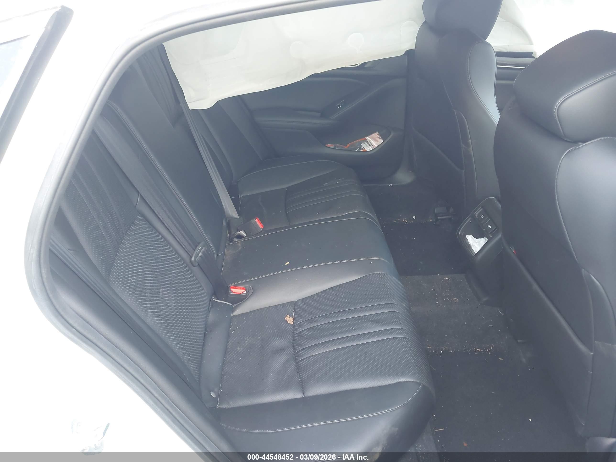 HONDA ACCORD image 8