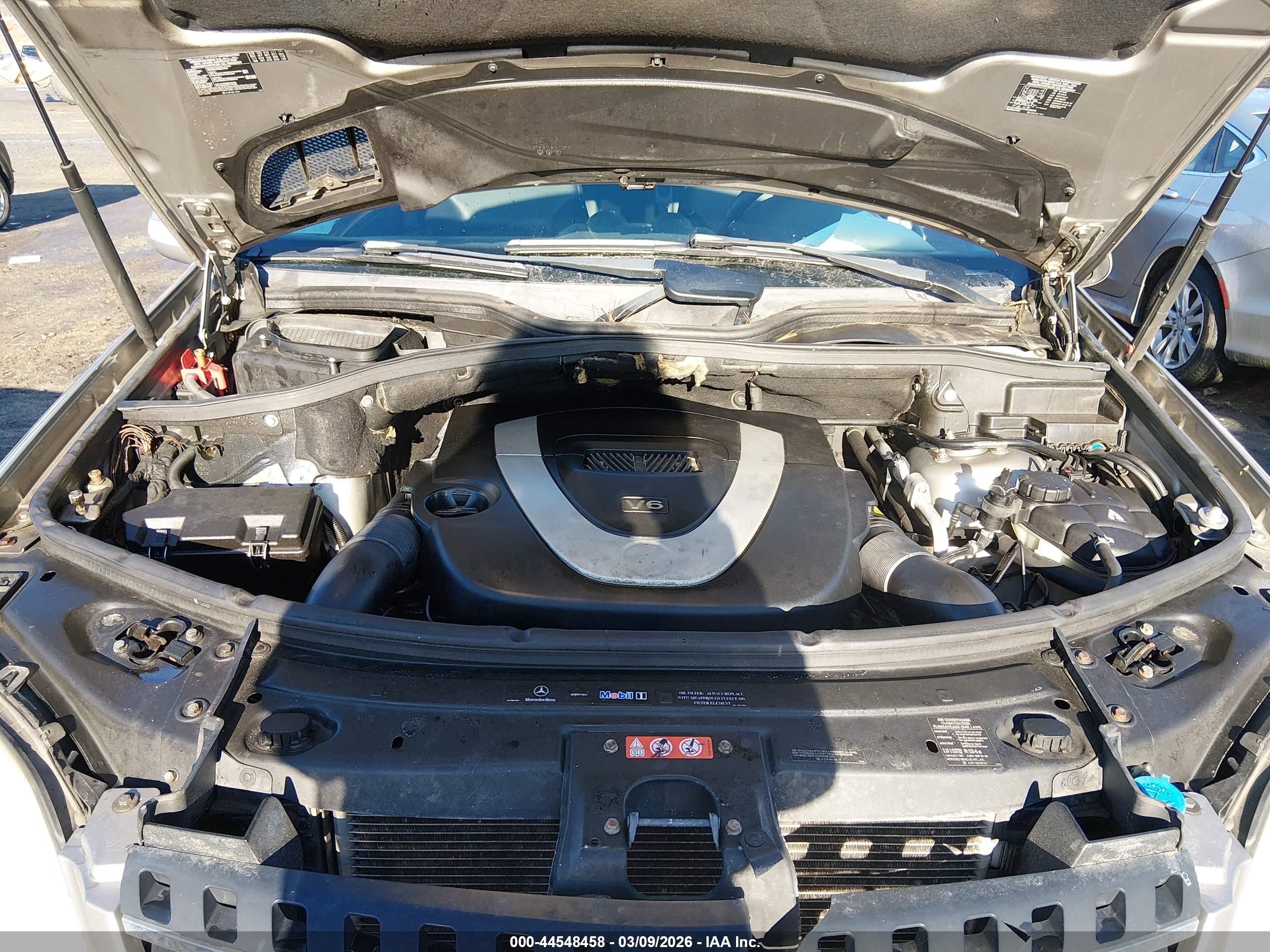 MERCEDES-BENZ ML image 10